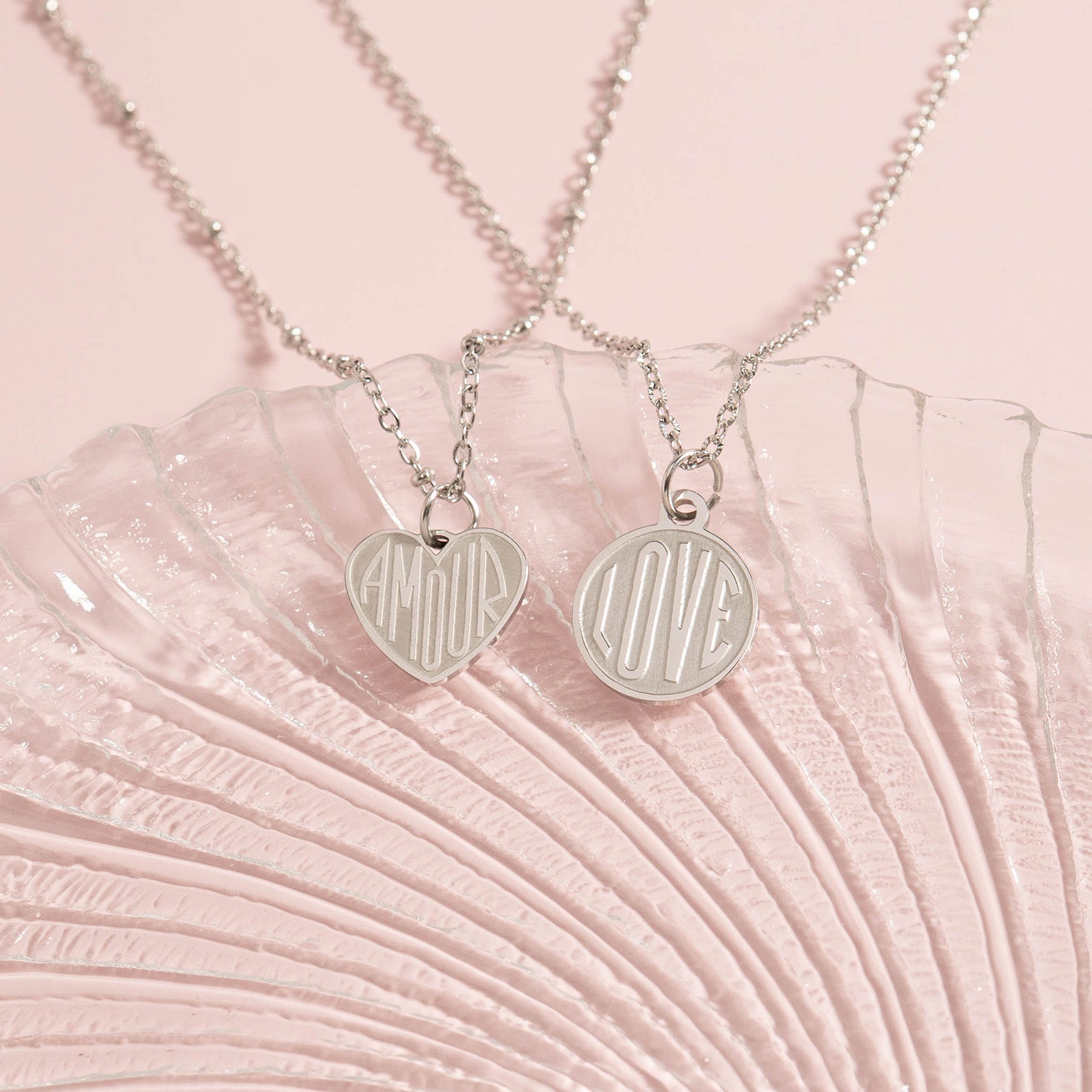 18K Gold PVD Stainless Steel Heart Amour Charm / PDL0256、mySite、dreamappss