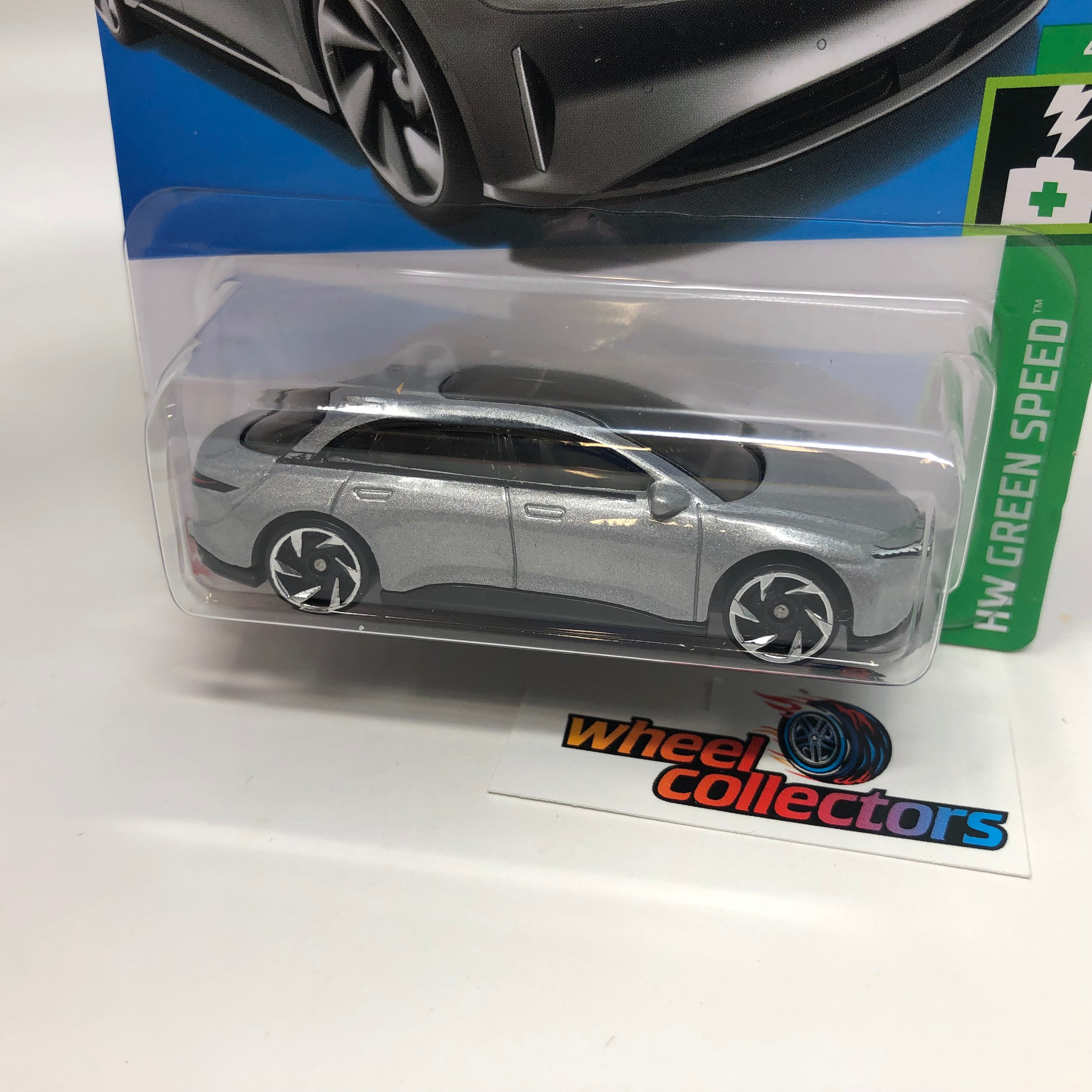 Lucid Air #147 * Silver * 2022 Hot Wheels、mySite、hgirdovlk