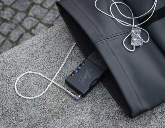 Headphone-Zone-Chord-Mojo 2