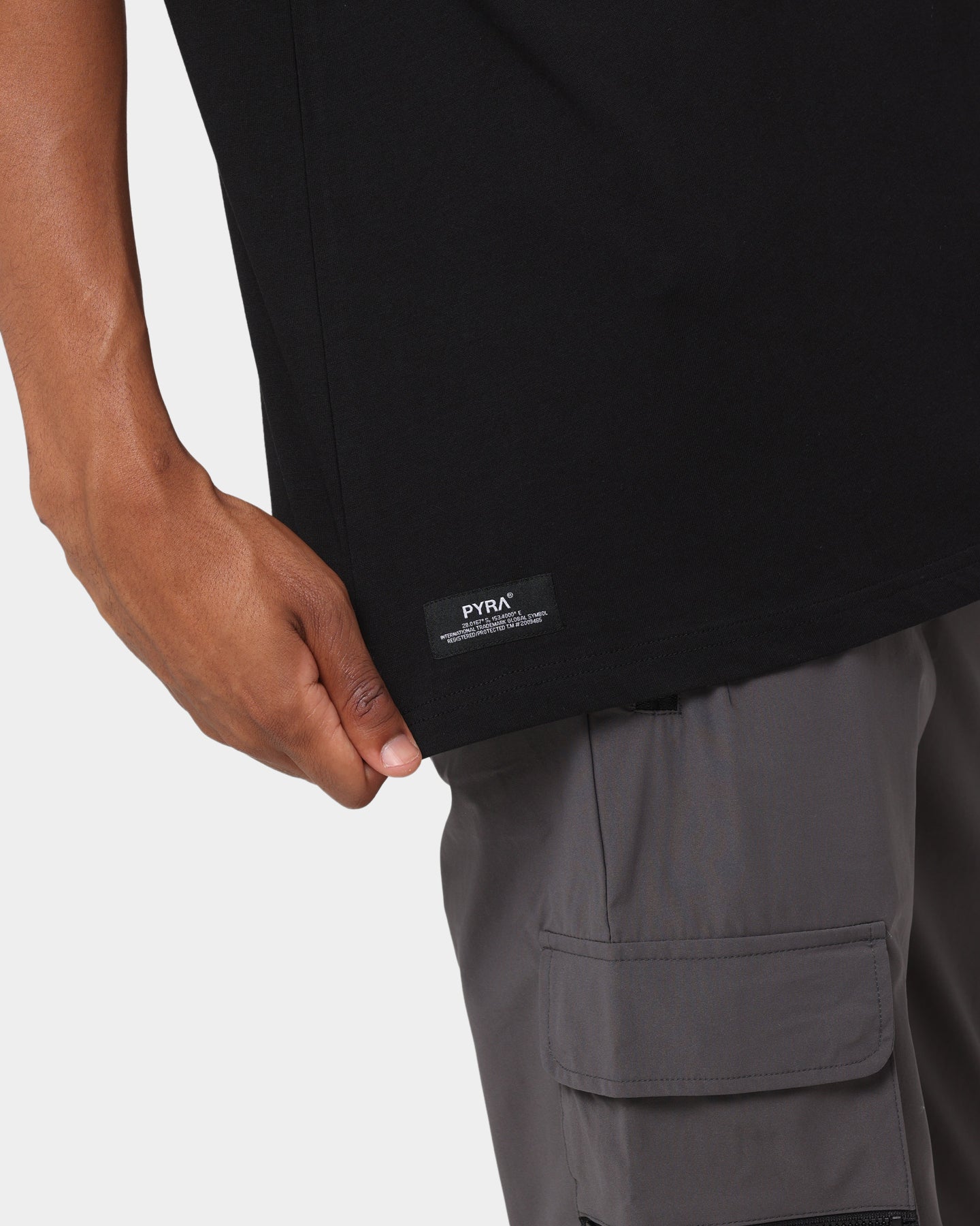 PYRA Micro Logo T-Shirt Black/White、mySite、zt4zffjzw