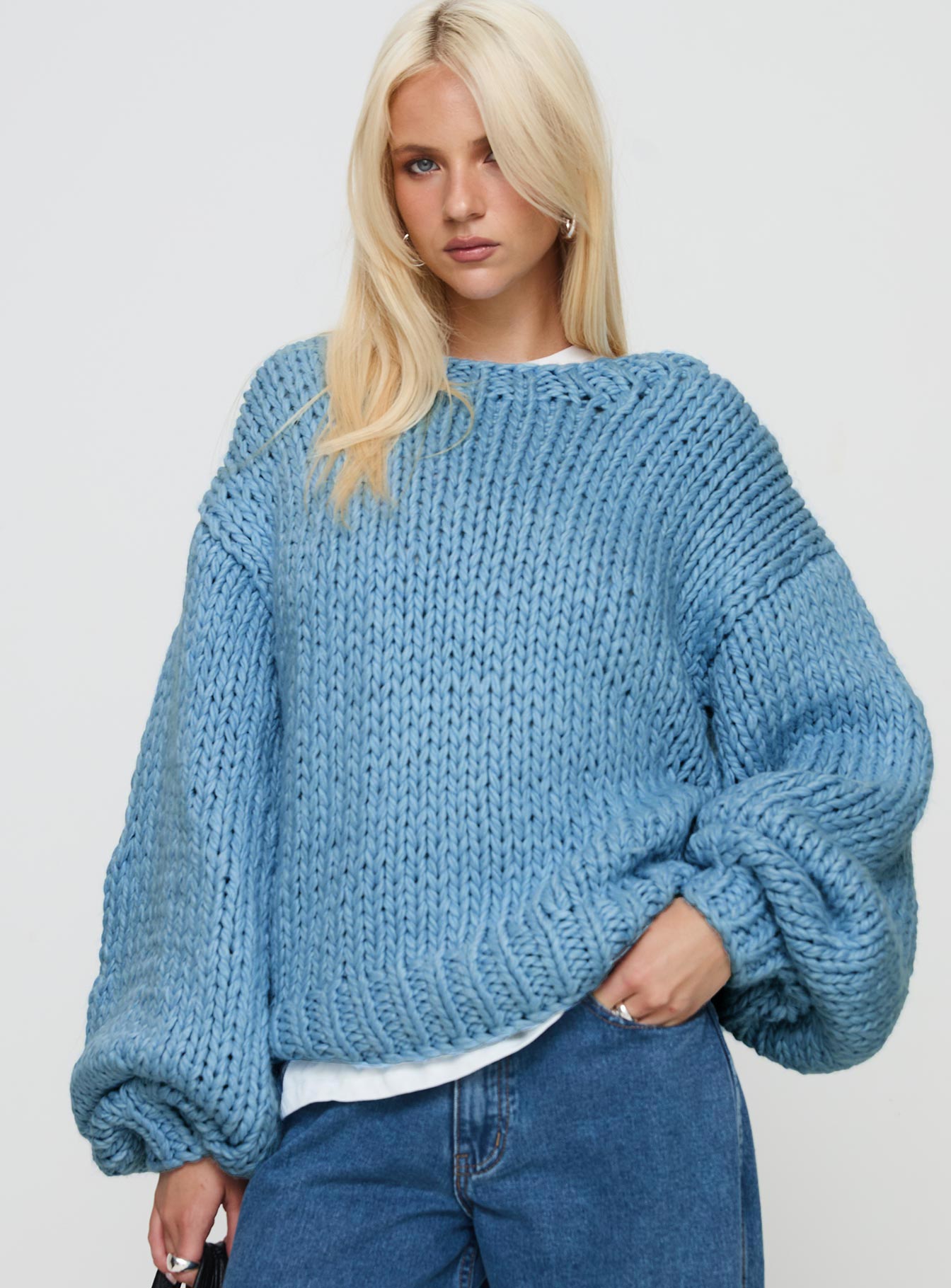 Arrowtown Hand Knit Sweater Blue、mySite、solidvoid