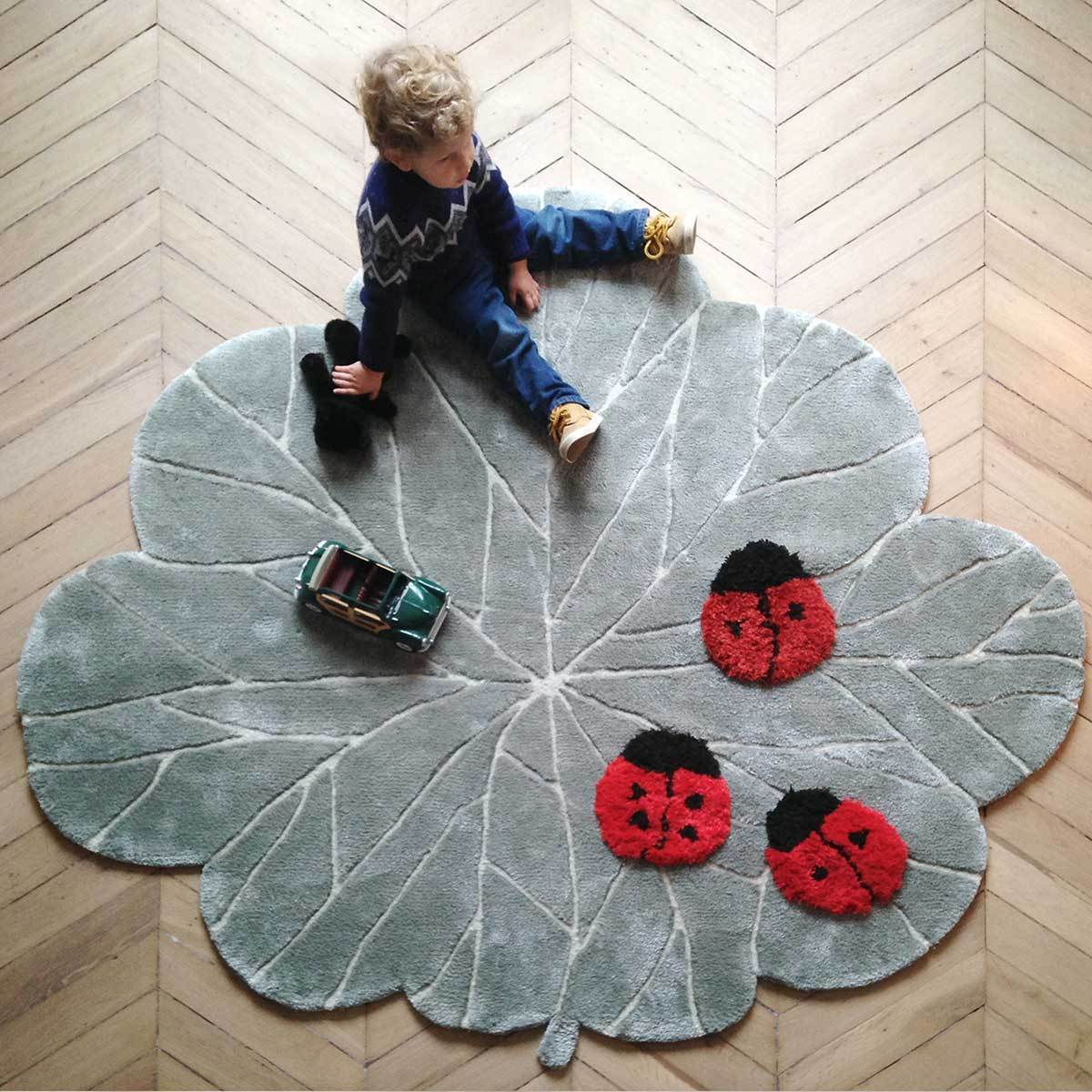 Ladybugs Area Rug、mySite、gigharbornorthrealestate