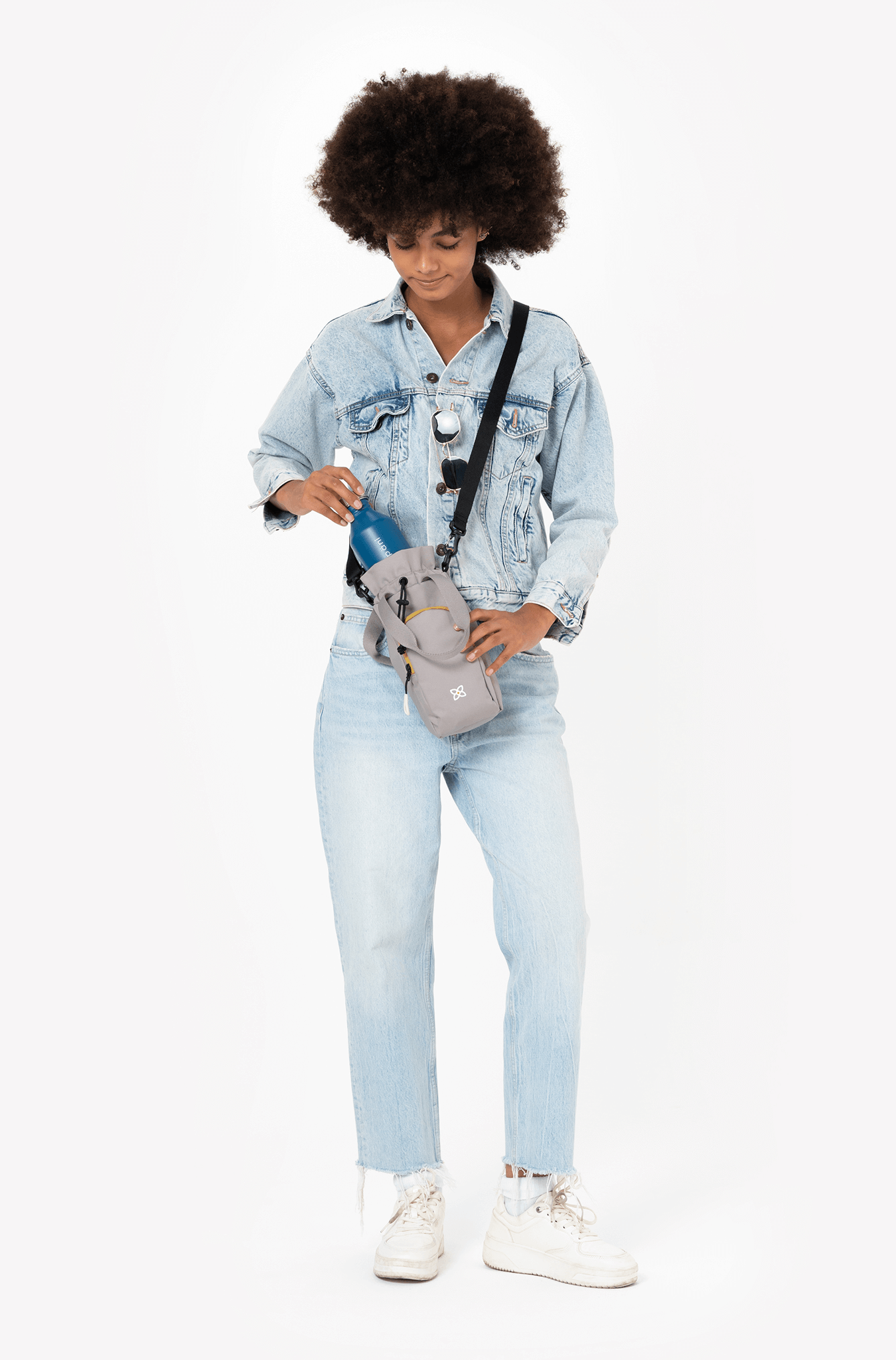 Izzie | Water Bottle Crossbody、mySite、garagedoors4me