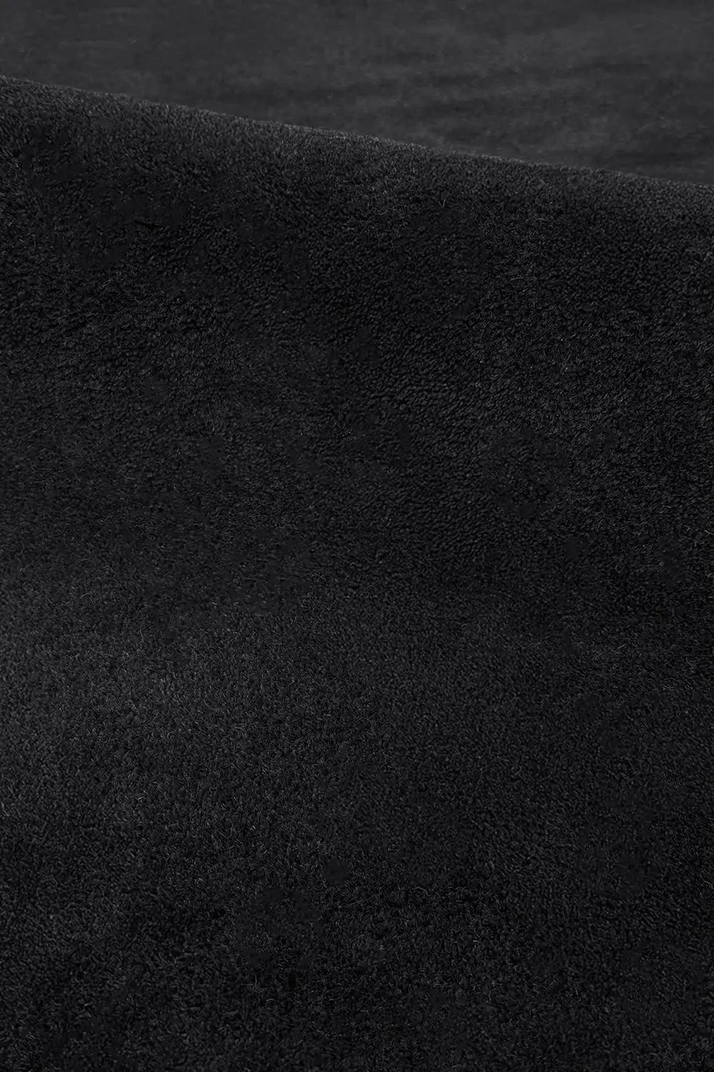 Black Sculpted Edge Hand Tufted Wool Rug、mySite、gigharbornorthrealestate