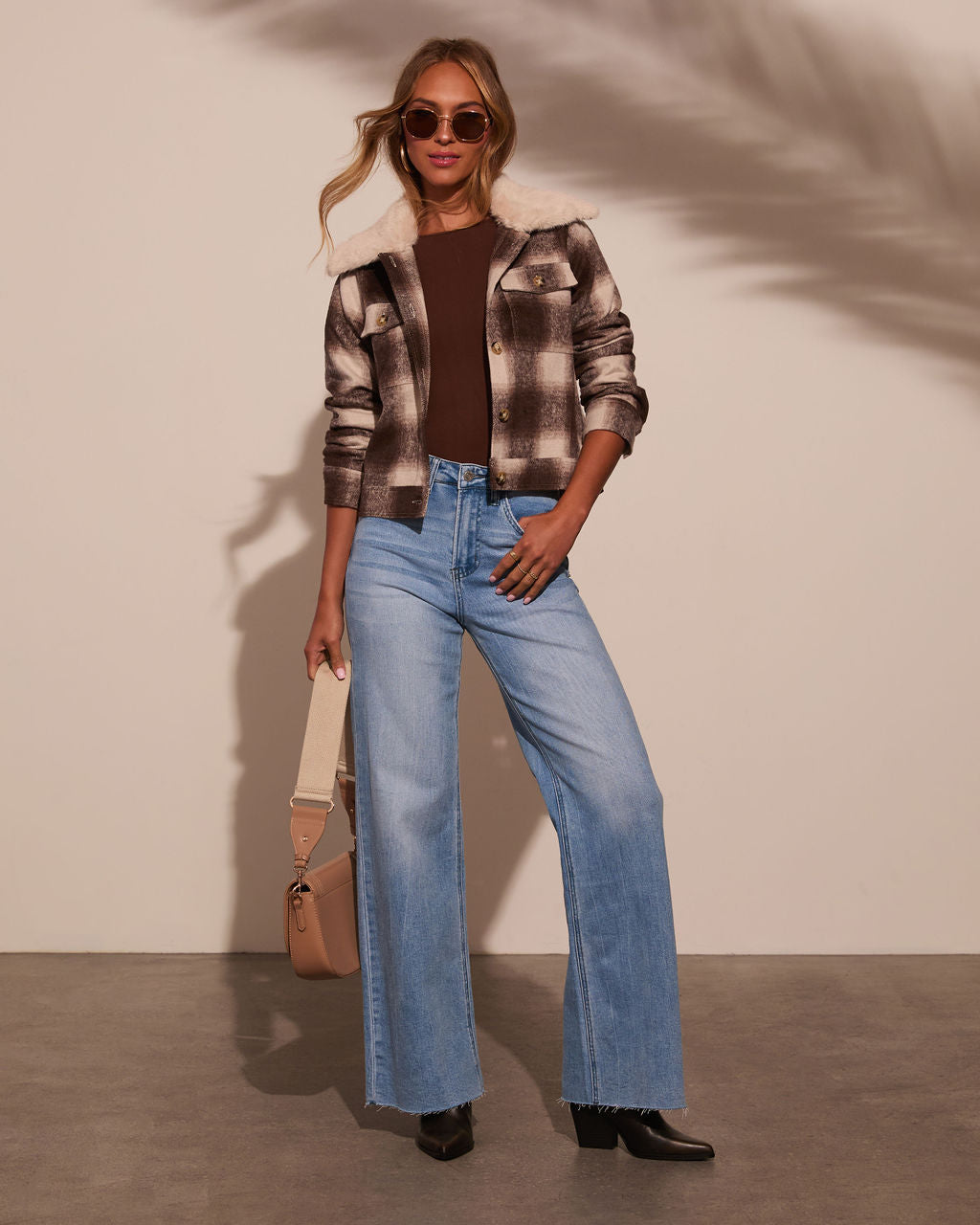 {product_title} - {shop_name}