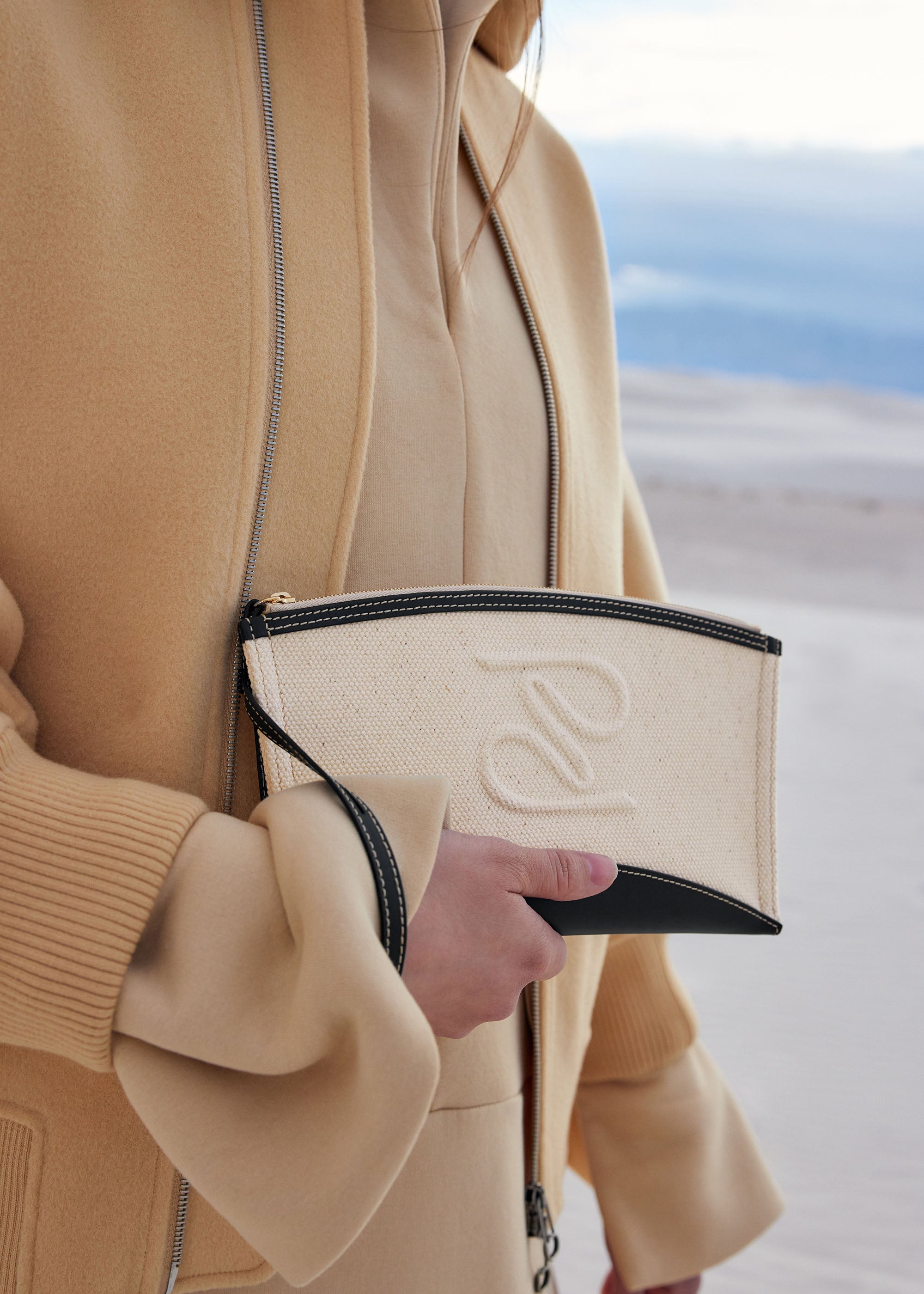 Pochette Ilo - Noir、mySite、camillekostekn