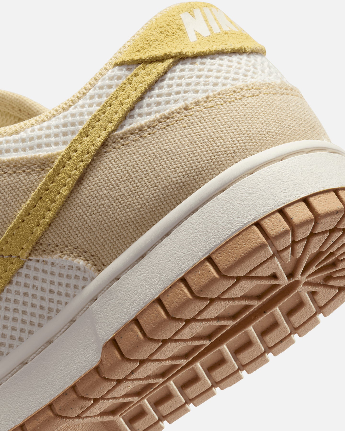 Nike Women's Dunk Low Next Nature SE Summer Team Gold/Soft Yellow-Pale Ivory、mySite、zt4zffjzw