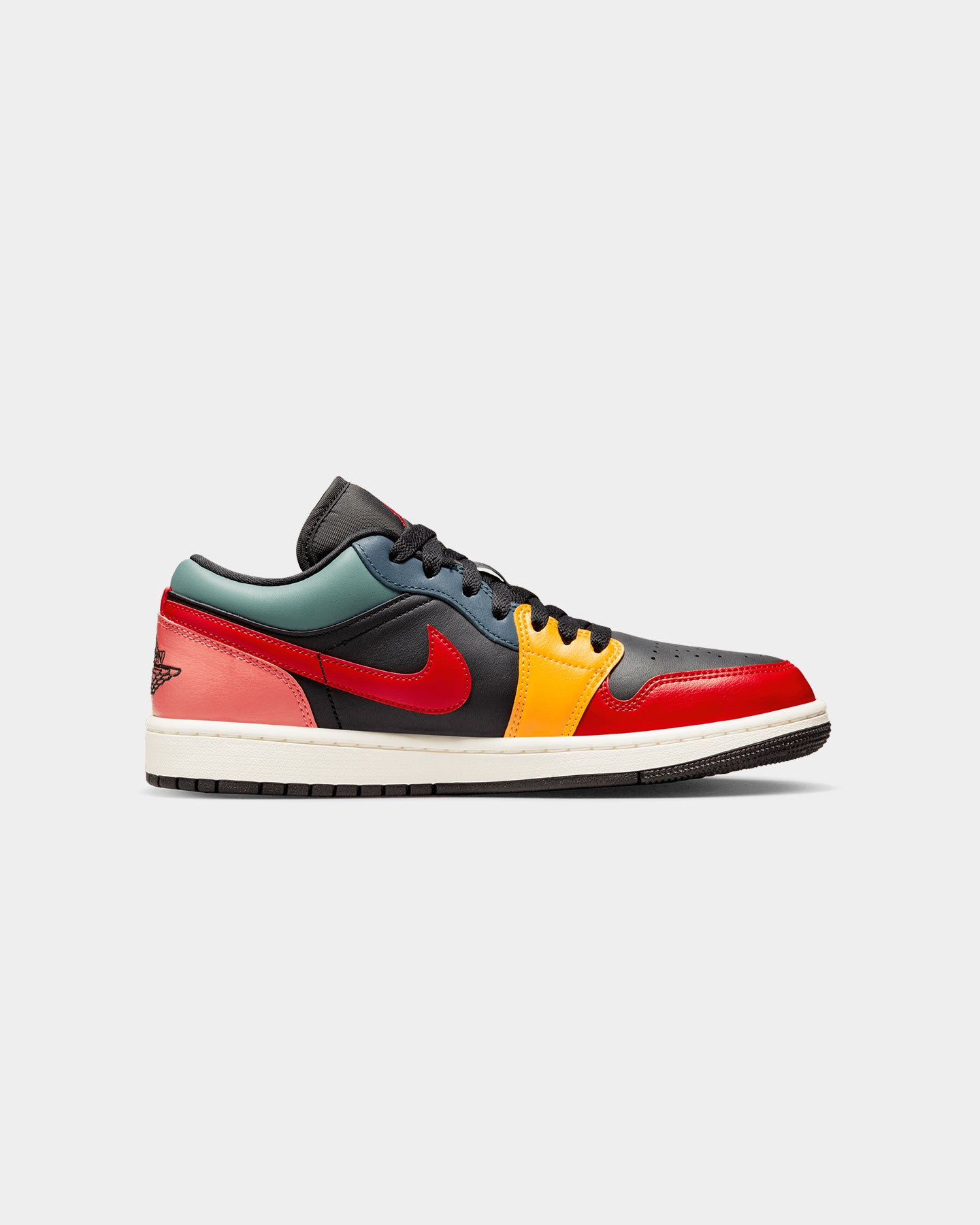 Jordan Women's Air Jordan 1 Low SE Black Multi Black/Fire Red、mySite、zt4zffjzw