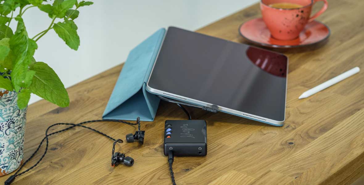 Headphone-Zone-Chord-Mojo 2