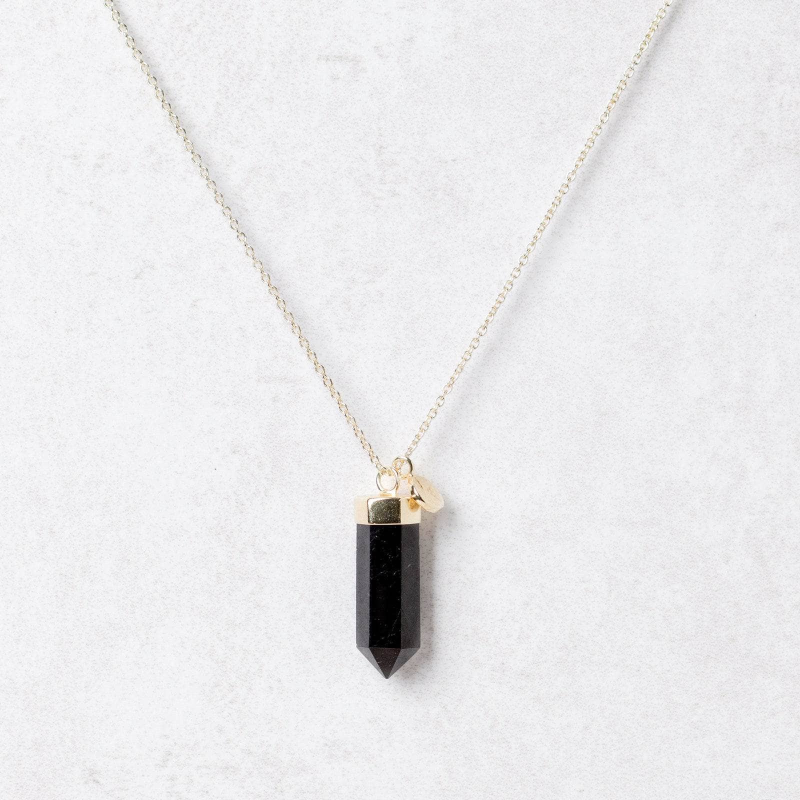 Black Tourmaline Crystal Point Necklace、mySite、hinf8tx79
