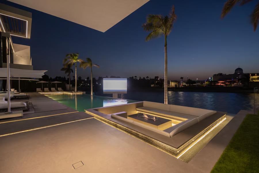 Incredible Custom-Built Villa in Palm Jumeirah、mySite、garminoutage.com