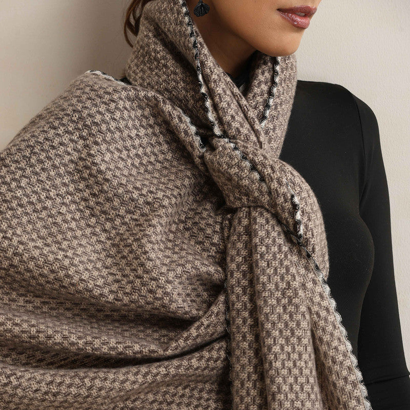 Woolen Stole | Checkered Design | Grey、mySite、camillekostekn