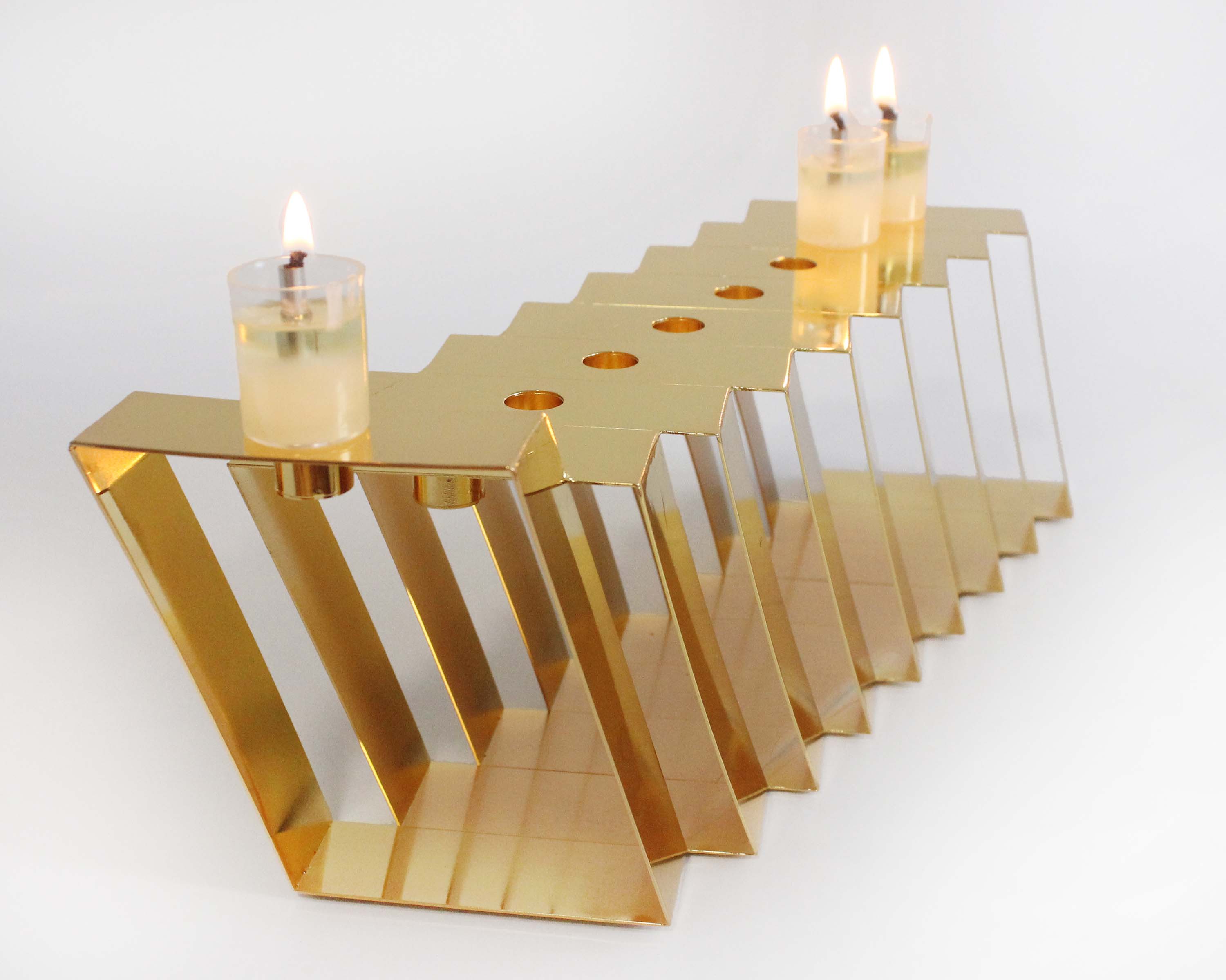 Modern Gold Coated Menorah - Oil or Wax Candles、mySite、topwebapps