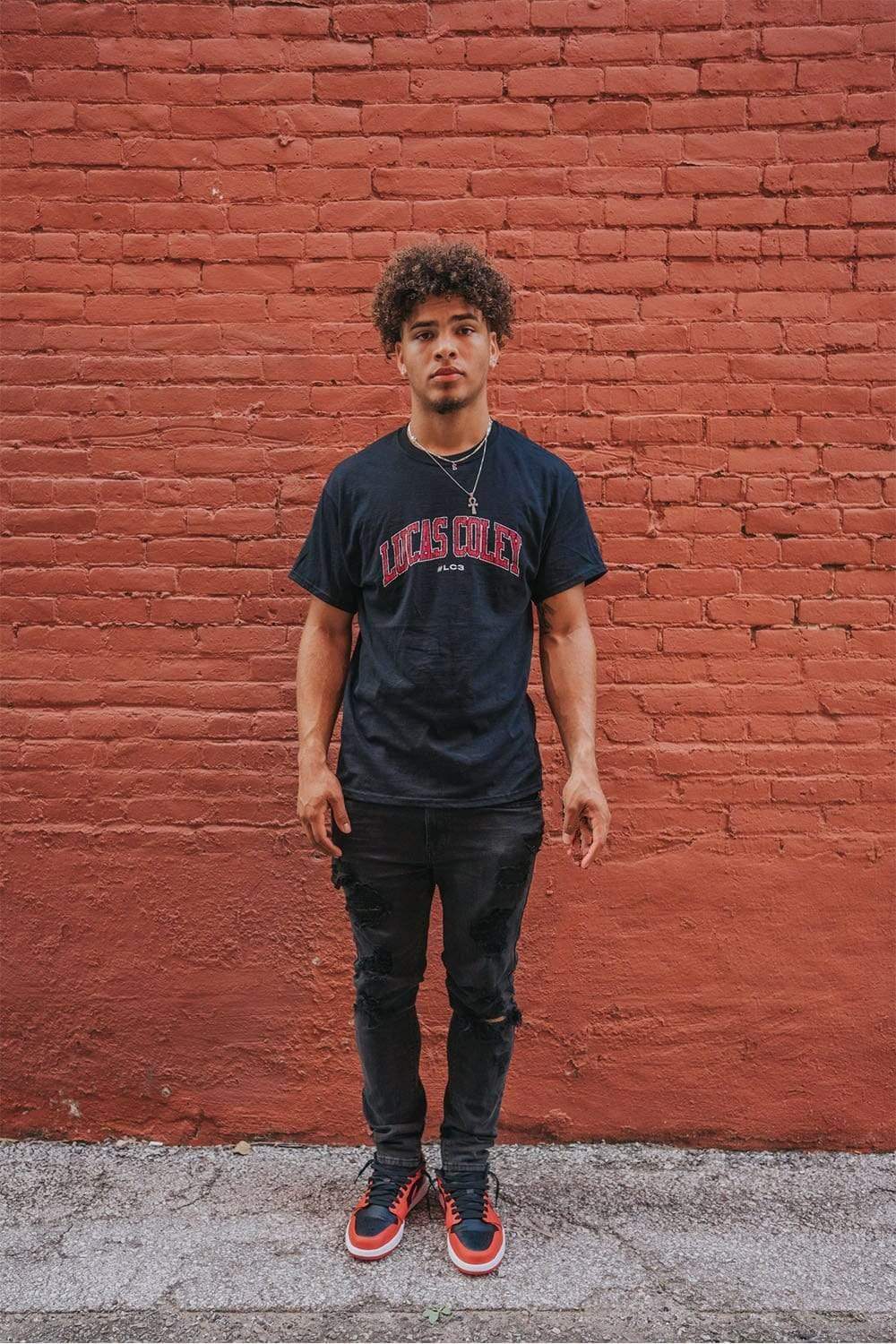 {product_title} - {shop_name}