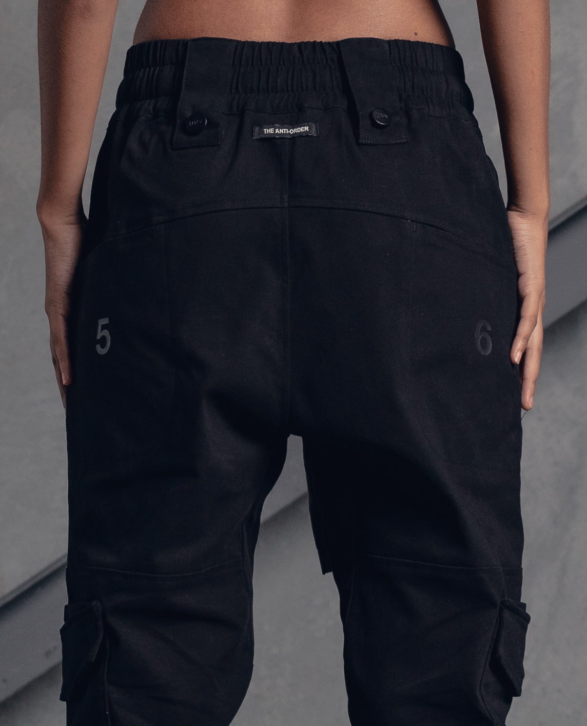 {product_title} - {shop_name}