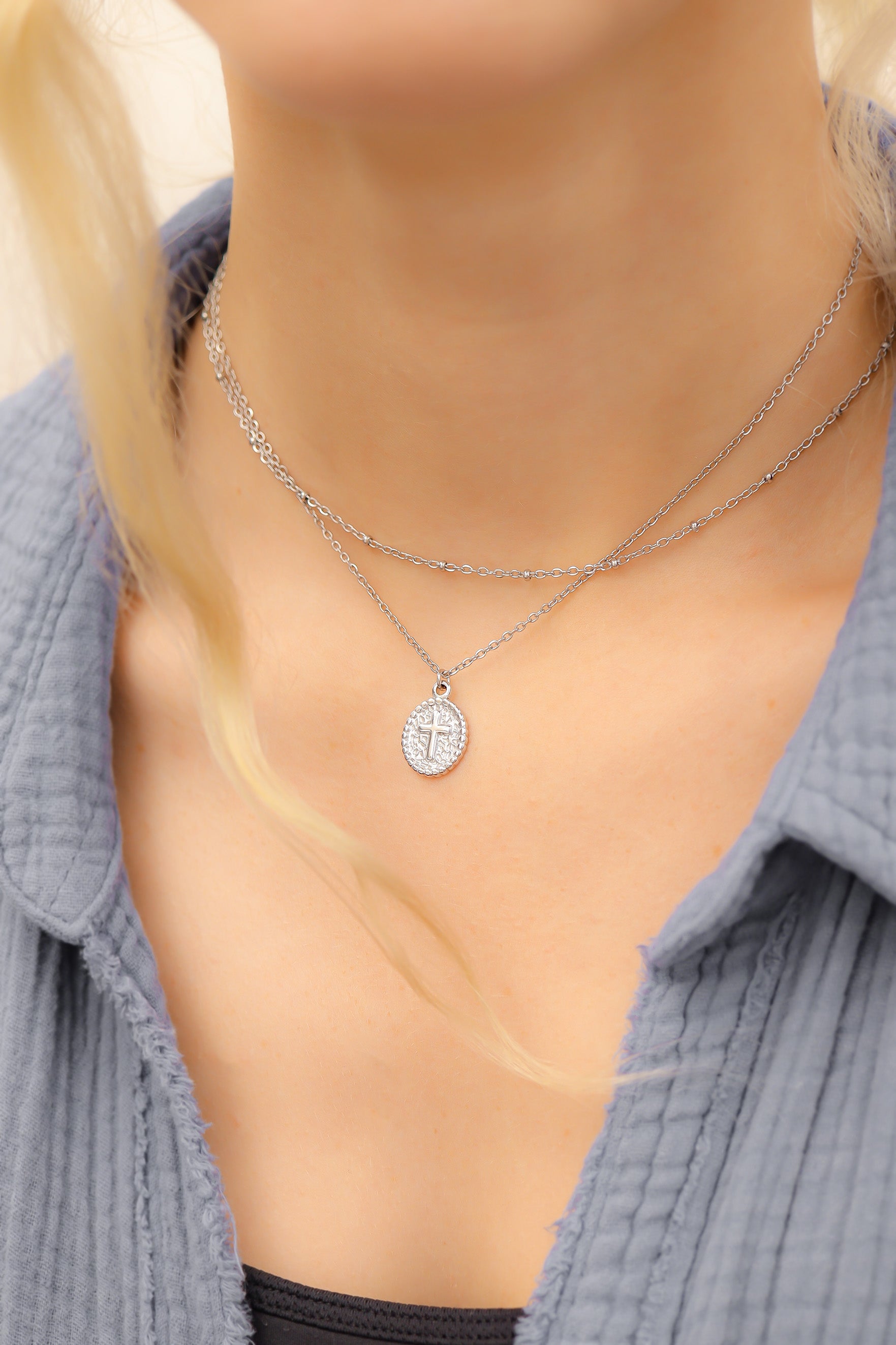 18K Gold PVD Stainless Steel Textured Medallion Cross Charm / PDL0115、mySite、dreamappss