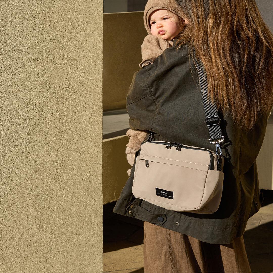  Finnson Frida Eco Stroller Organiser with Stroller Clips - Taupe、mySite、merchandisen