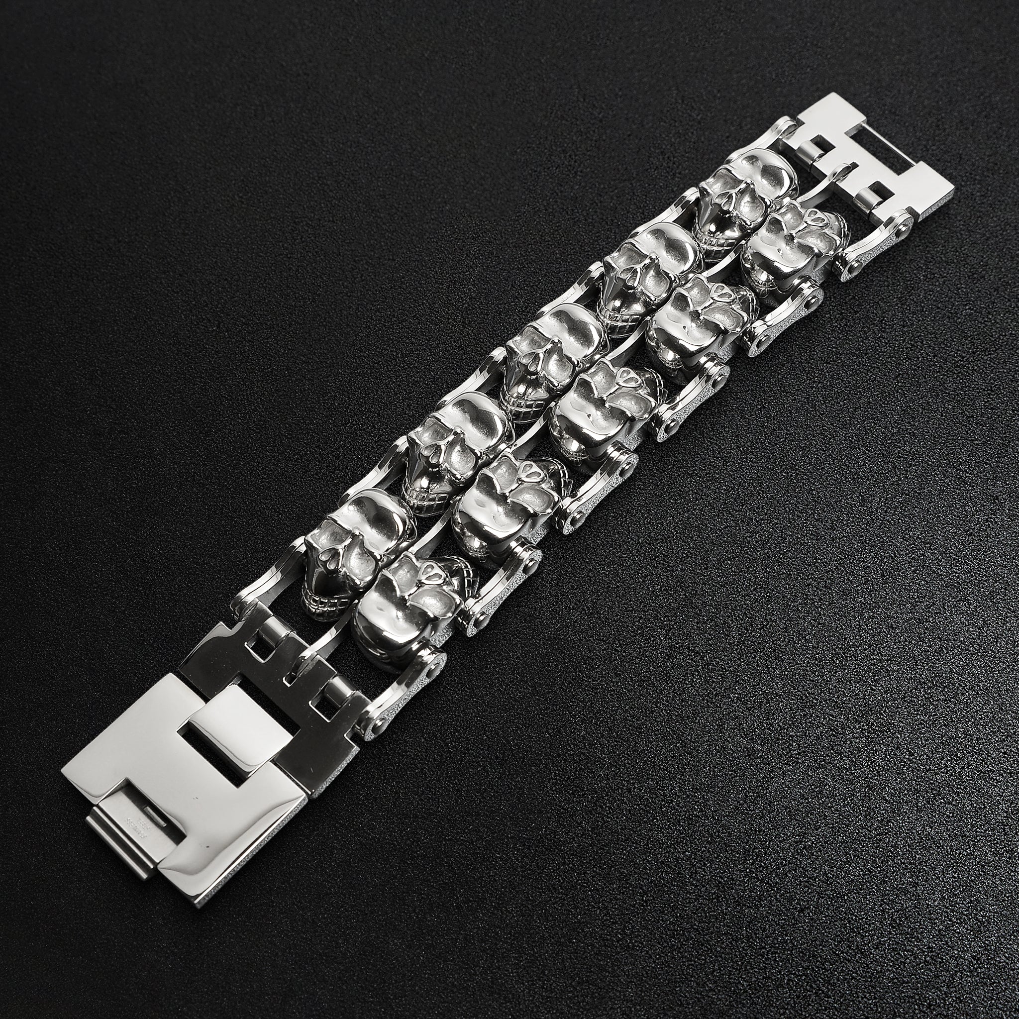 Stainless Steel Double Skulls Alternating Bike Chain Bracelet / WCB1006、mySite、dreamappss