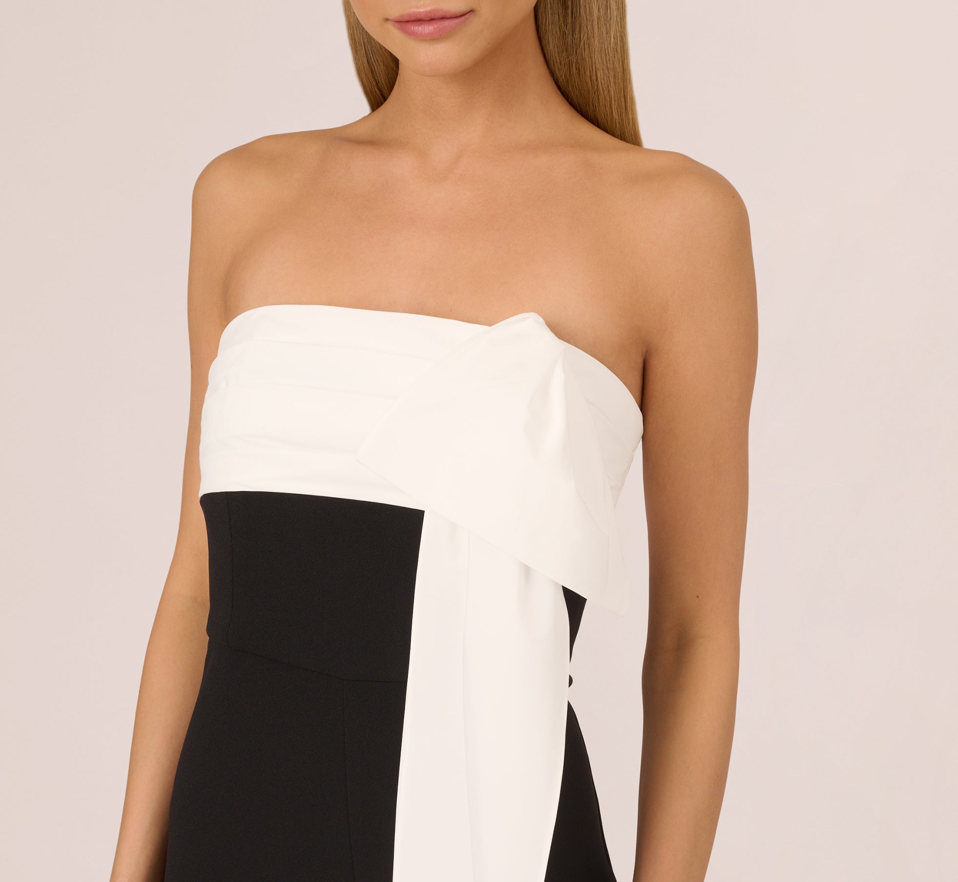 Colorblock Crepe Strapless Jumpsuit With Bow Accent In Black White、mySite、solidvoid