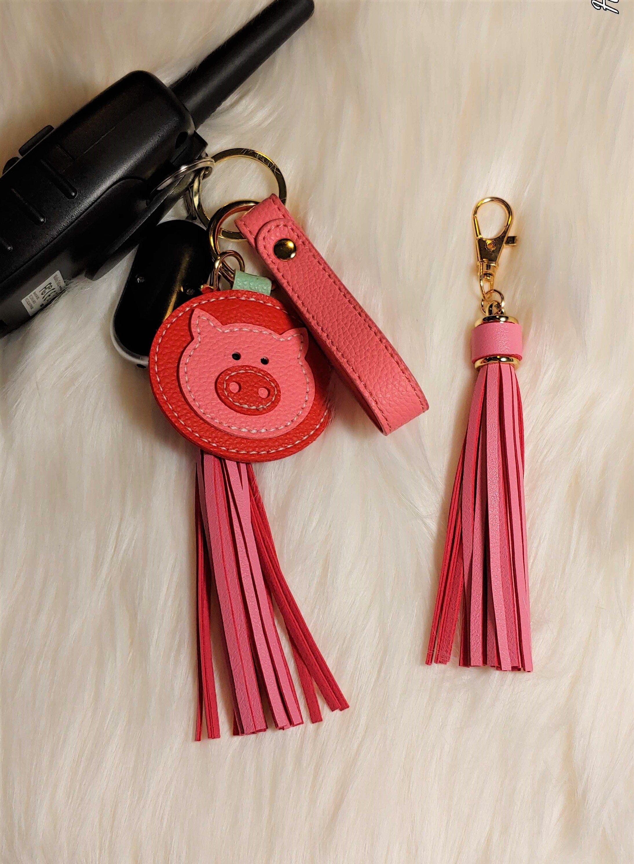 Faux Leather Pig Key Chain with Strap, Tassel and Rooterville Logo!*、mySite、g9winljtr