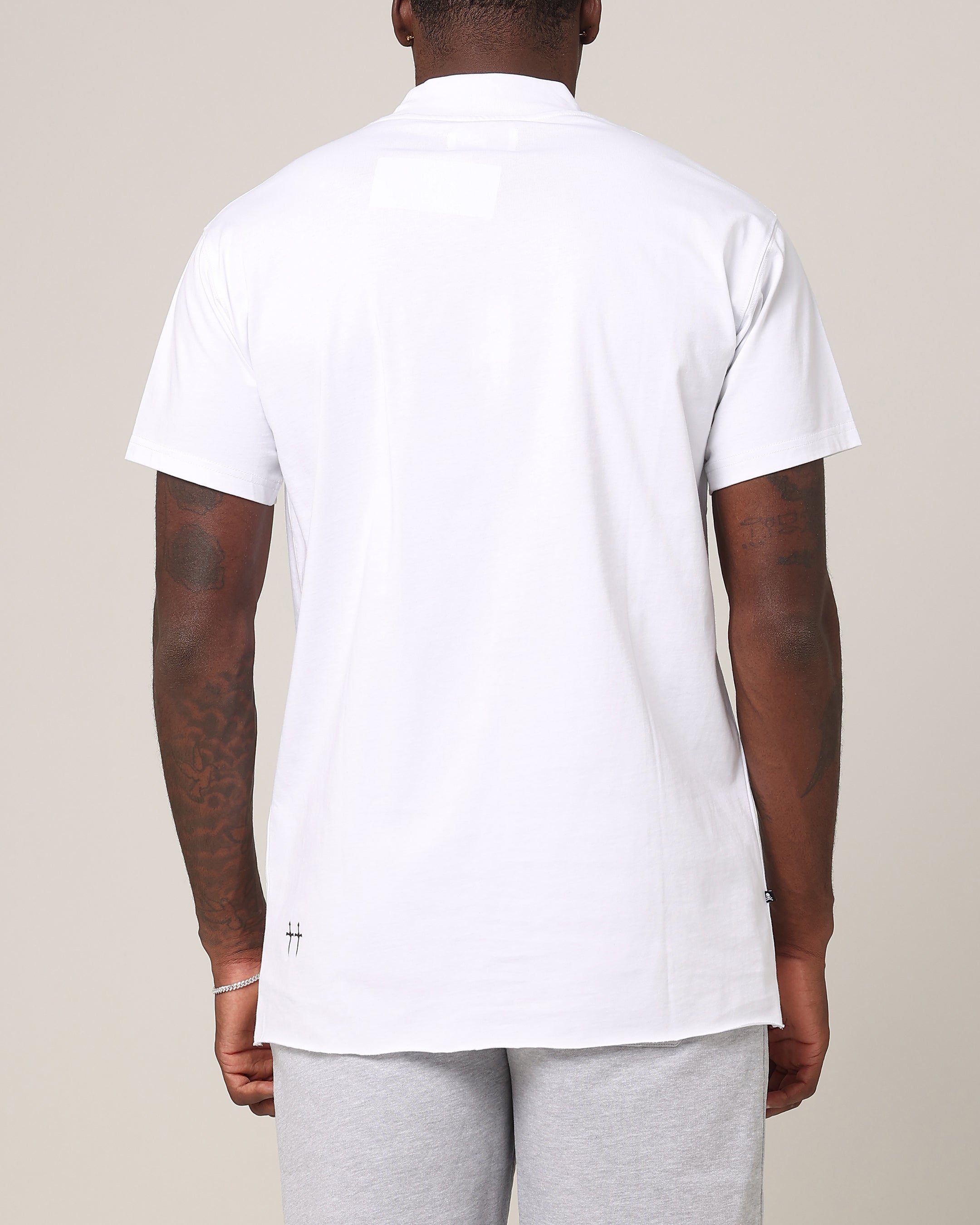 {product_title} - {shop_name}