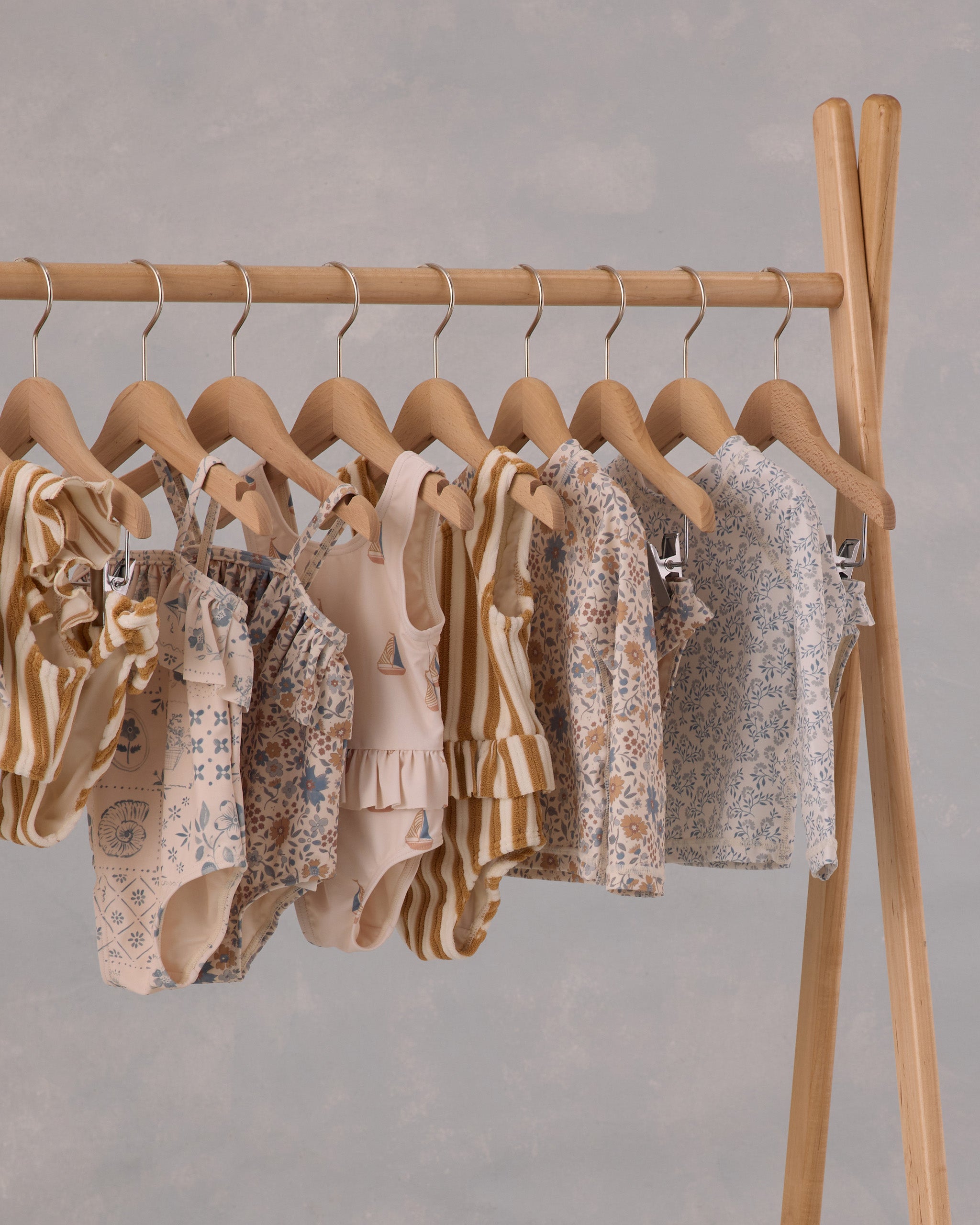  Ruffle One-Piece || Gardenia、mySite、layawaytickets