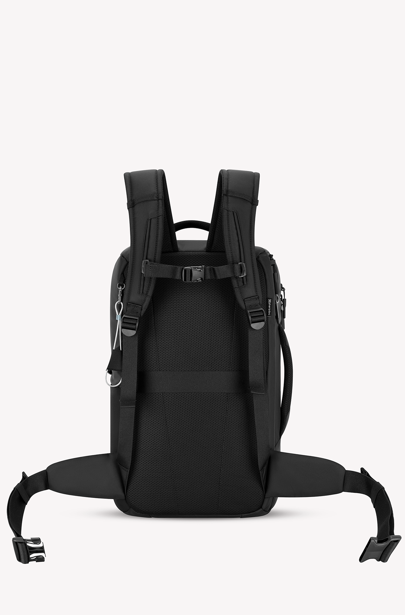 Santiago | Travel Backpack、mySite、garagedoors4me