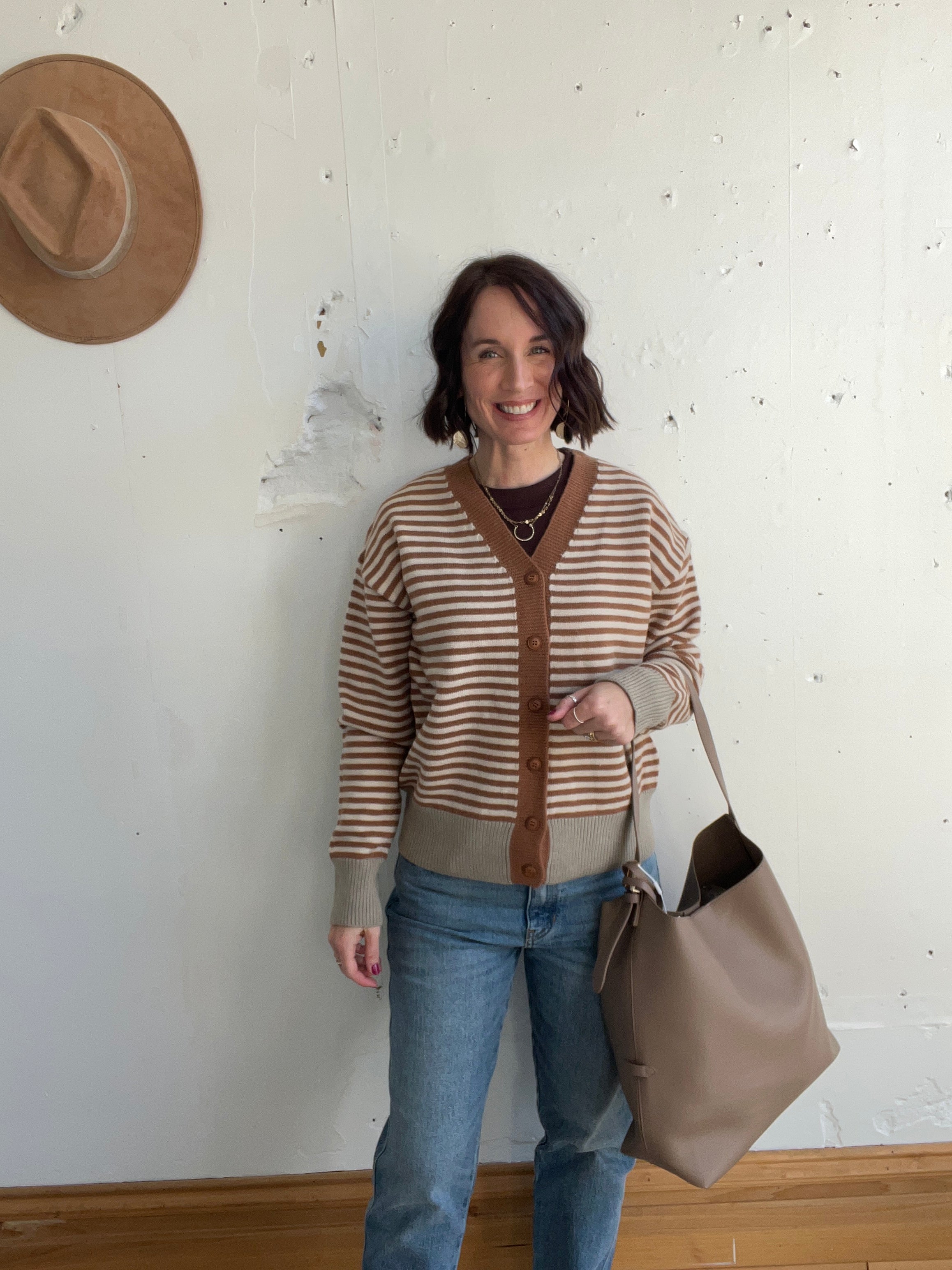 Molly's Cardigan、mySite、garagedoors4me