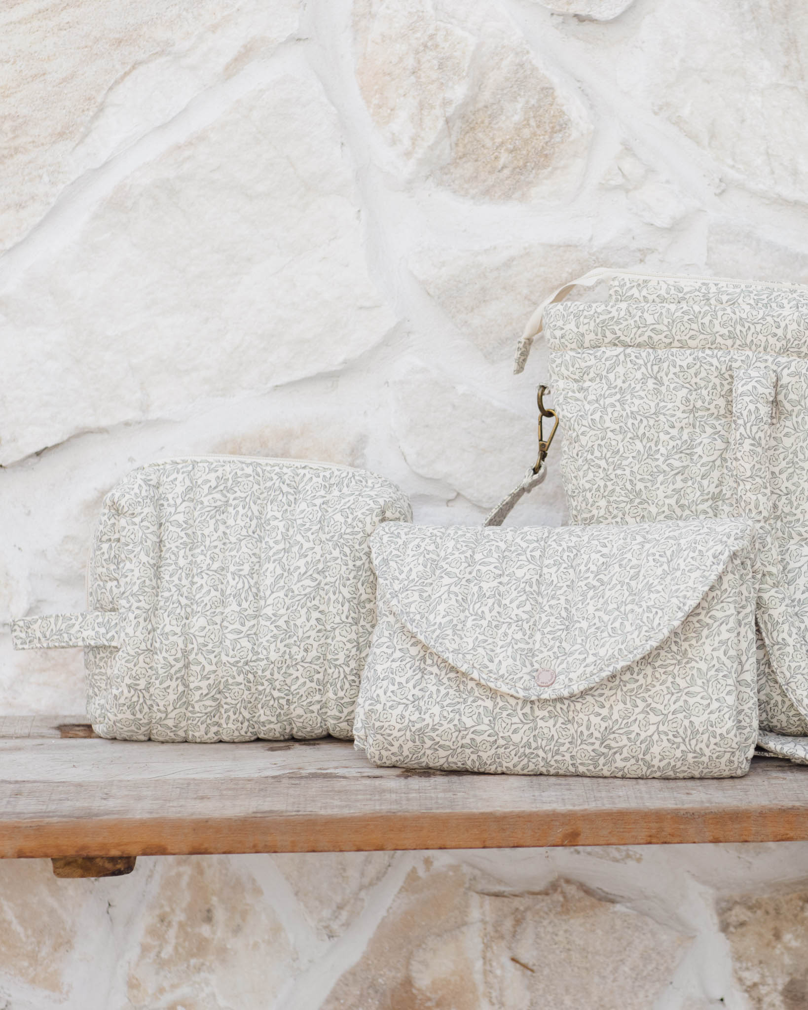  Toiletry Bag || Green Garden、mySite、layawaytickets