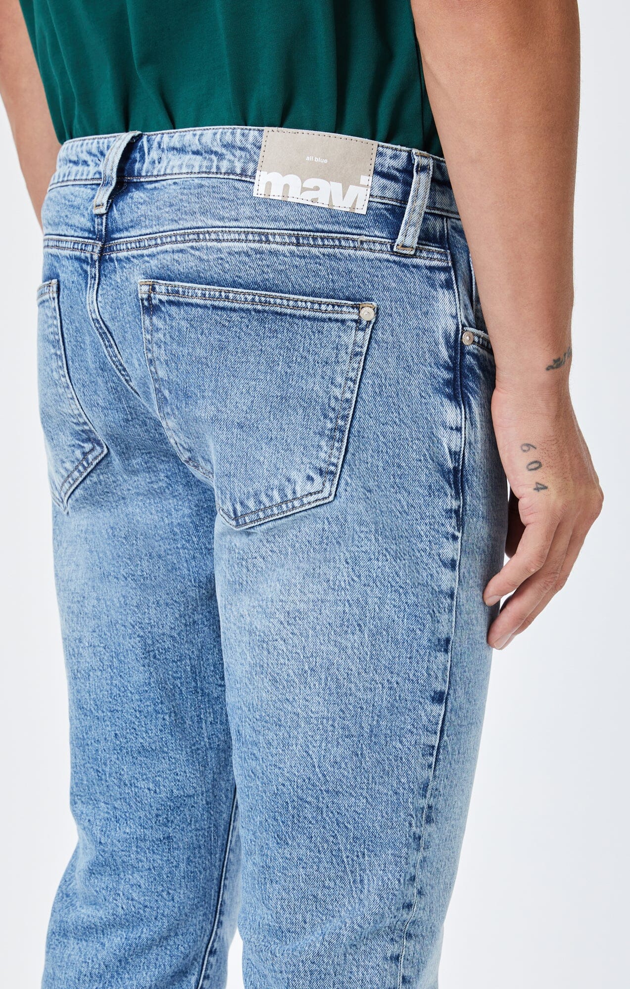 {product_title} - {shop_name}