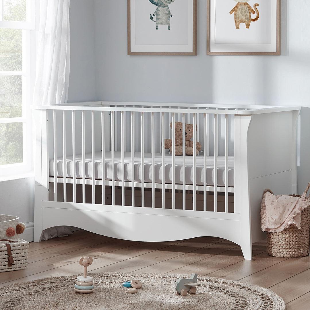  CuddleCo Clara Cot Bed - White、mySite、merchandisen