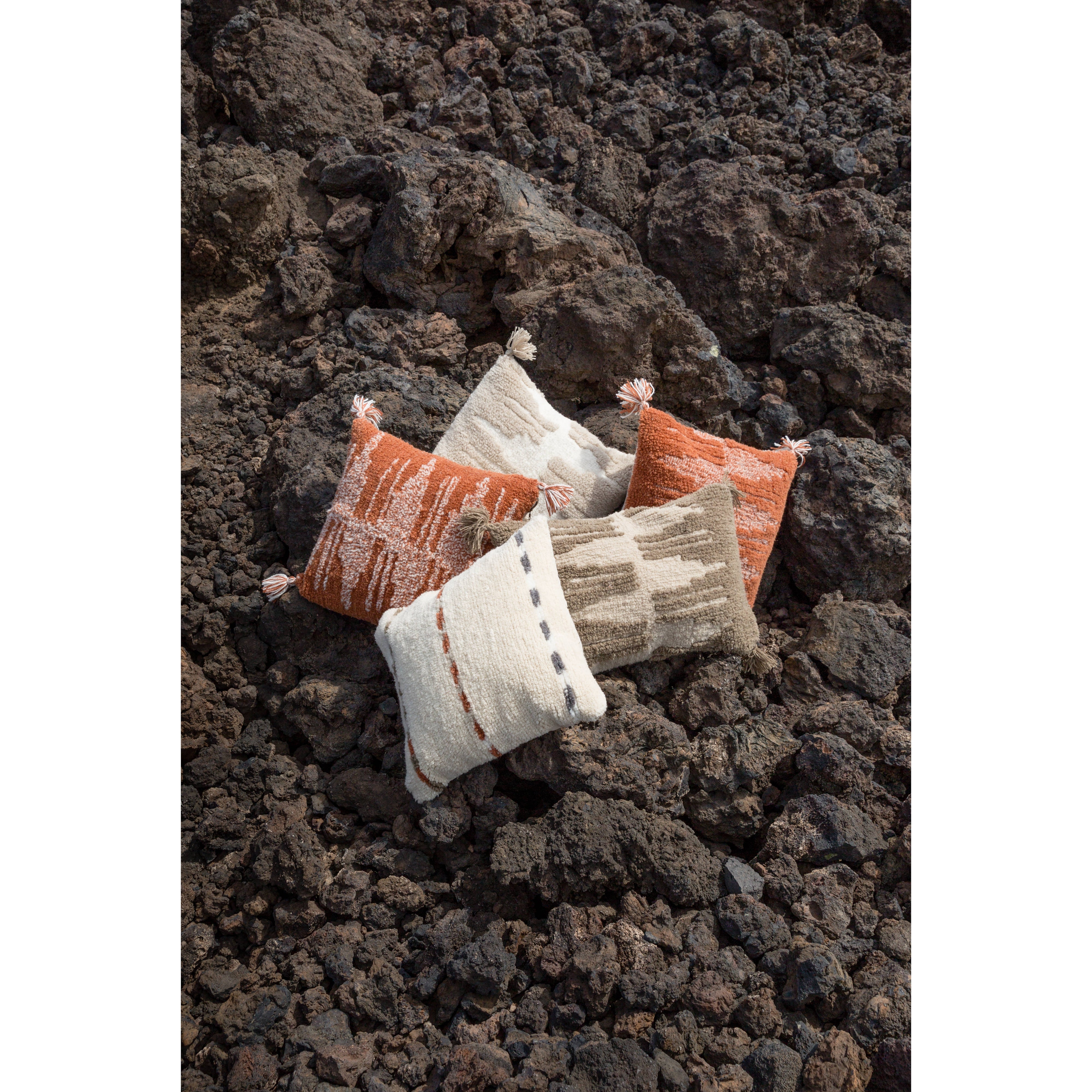 Nomad Zagros Terracotta Mix Cushion、mySite、gigharbornorthrealestate