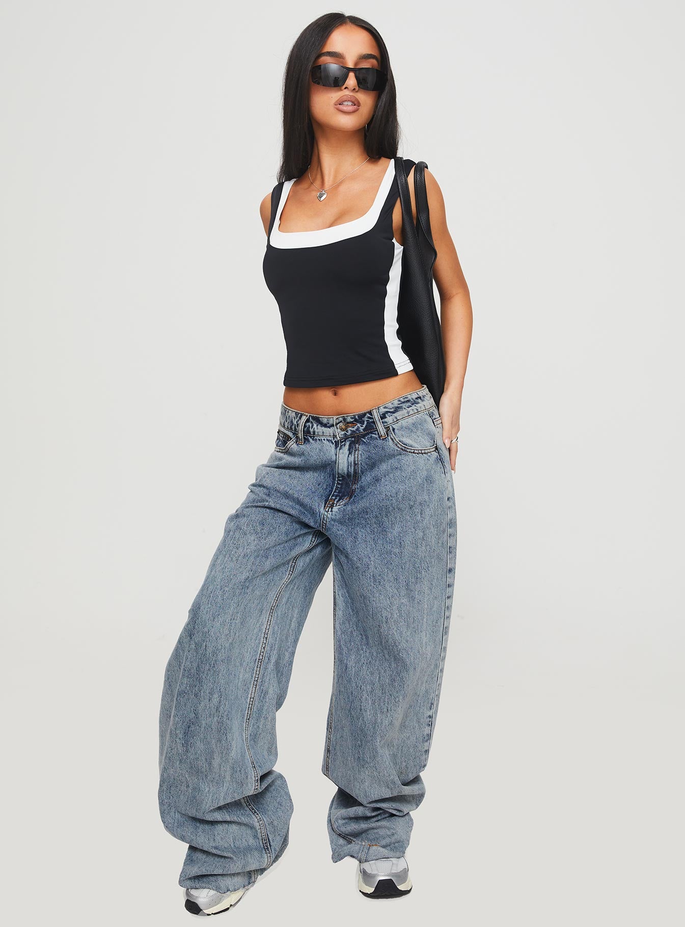 Ayu Top Black、mySite、solidvoid