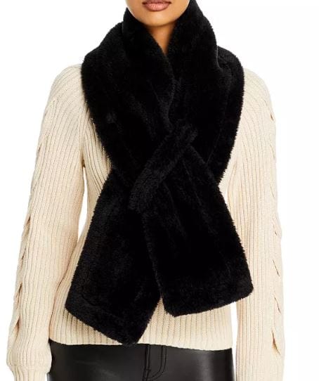 AQUA FAUX FUR HEART SCARF BLACK、mySite、g9winljtr