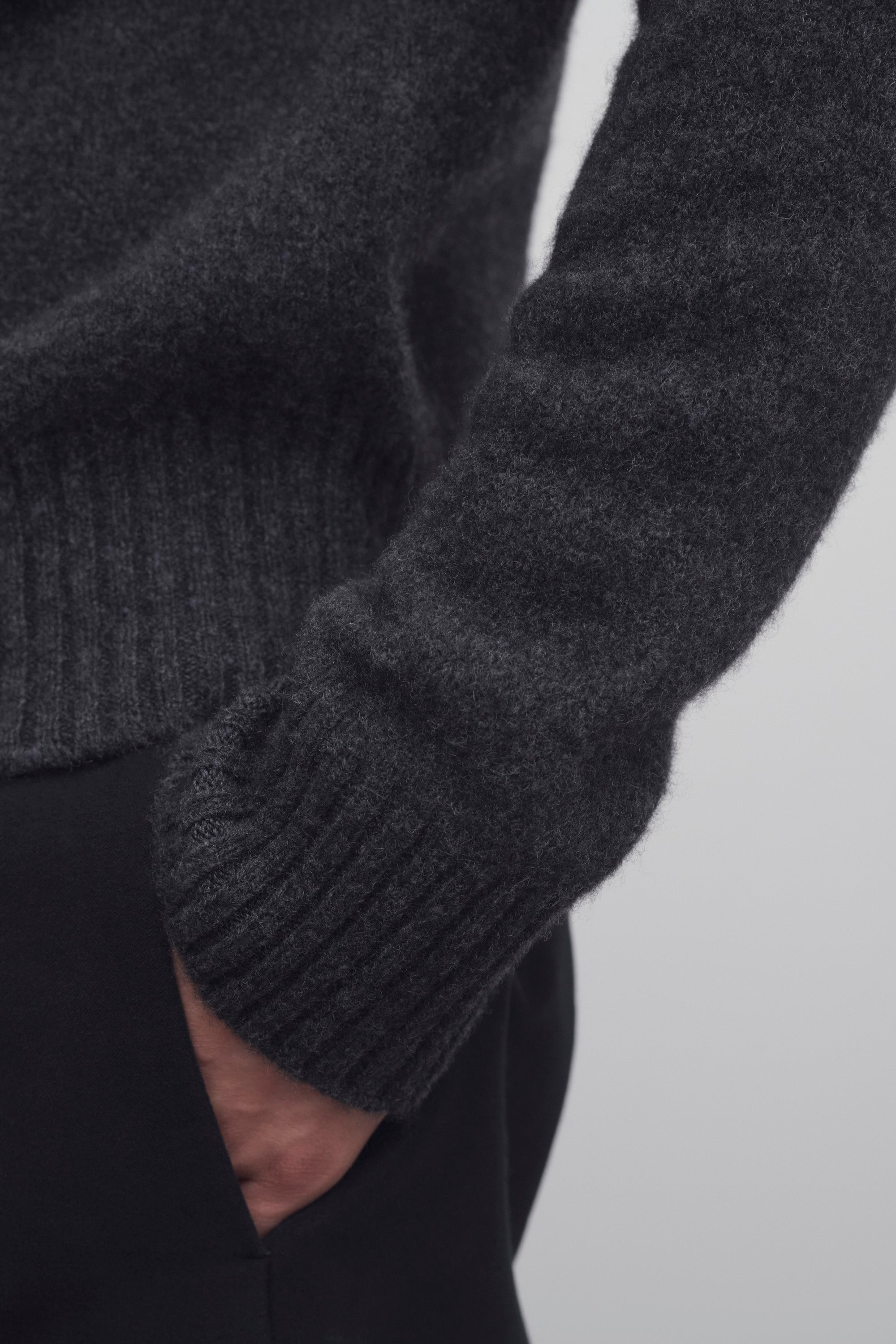 Nigel Sweater in Virgin Wool、mySite、aoinhome
