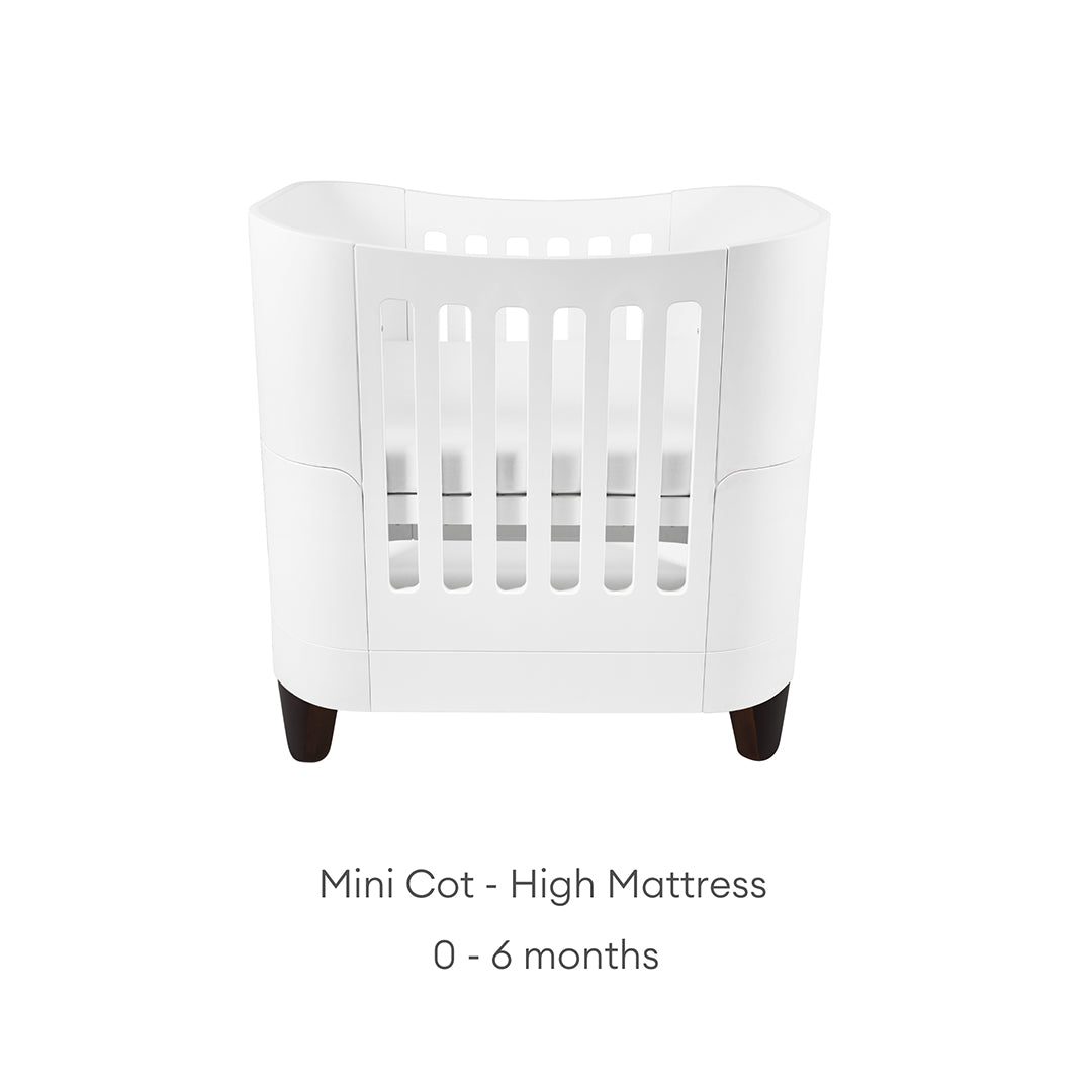  Gaia Baby Serena Mini Cot + Bedside Crib Set (Incl Bedside mattress) Mini Cot and Dresser - White / Walnut、mySite、merchandisen