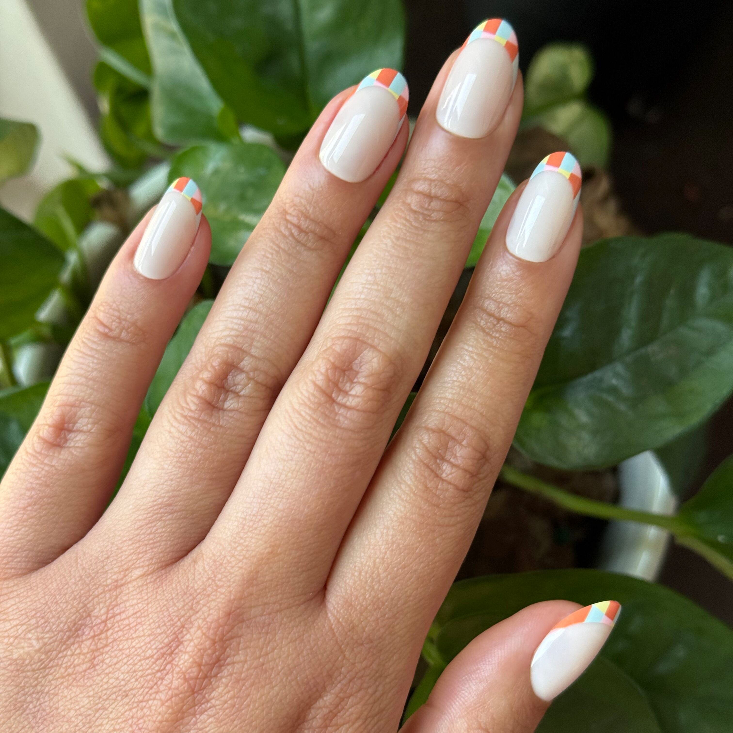 Parade French - Press-On | Medium | Oval、mySite、solidvoid