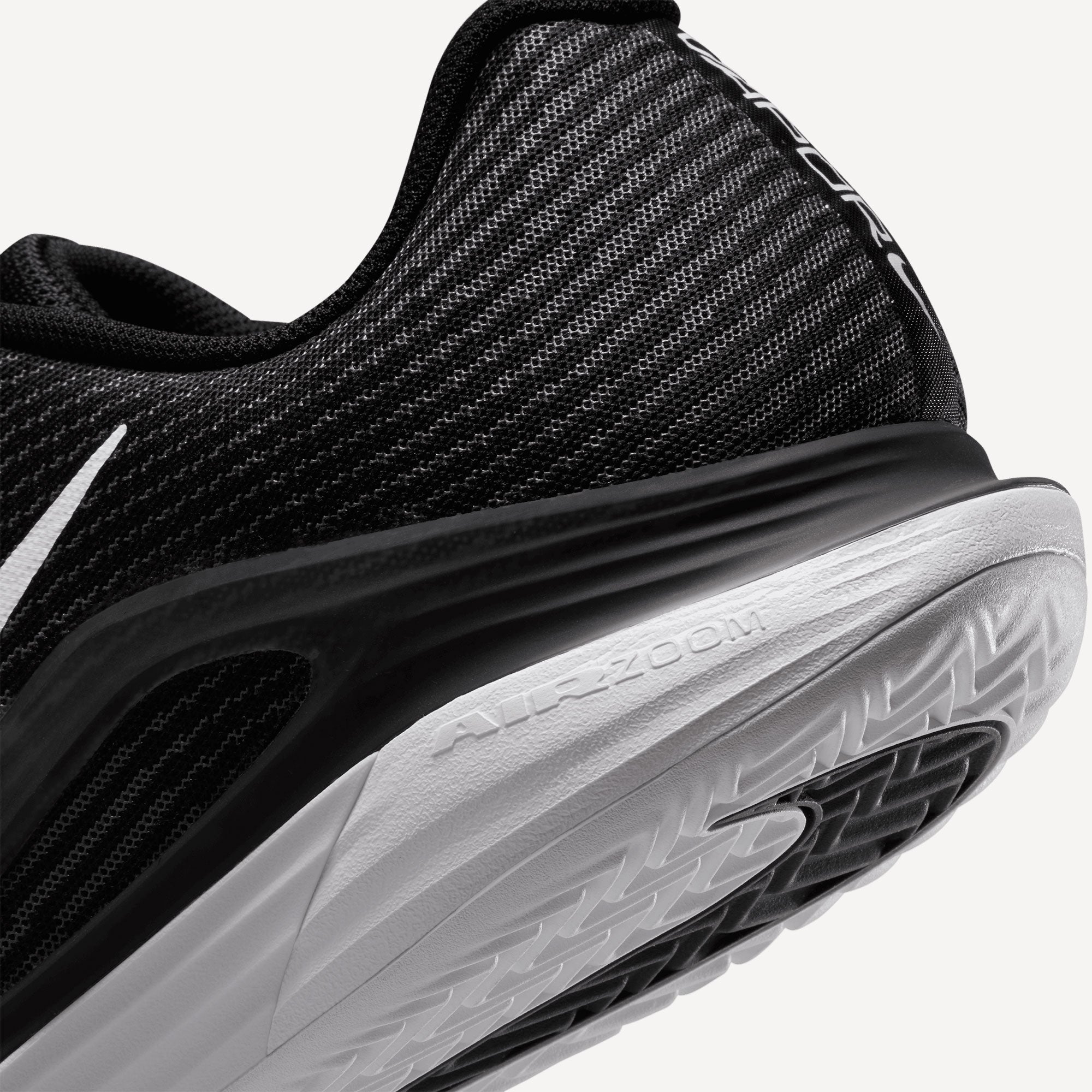 Nike Vapor 12 Men's Clay Court Tennis Shoes