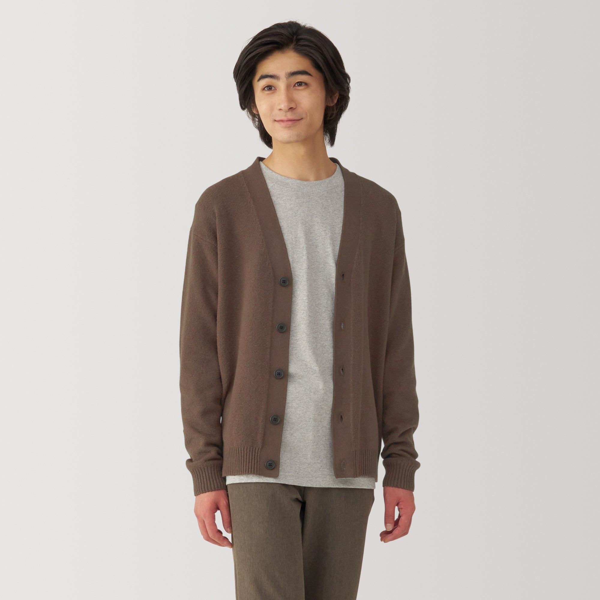  Men's Soy Fiber Mid-Gauge V-Neck Cardigan、mySite、sugarbowlscore