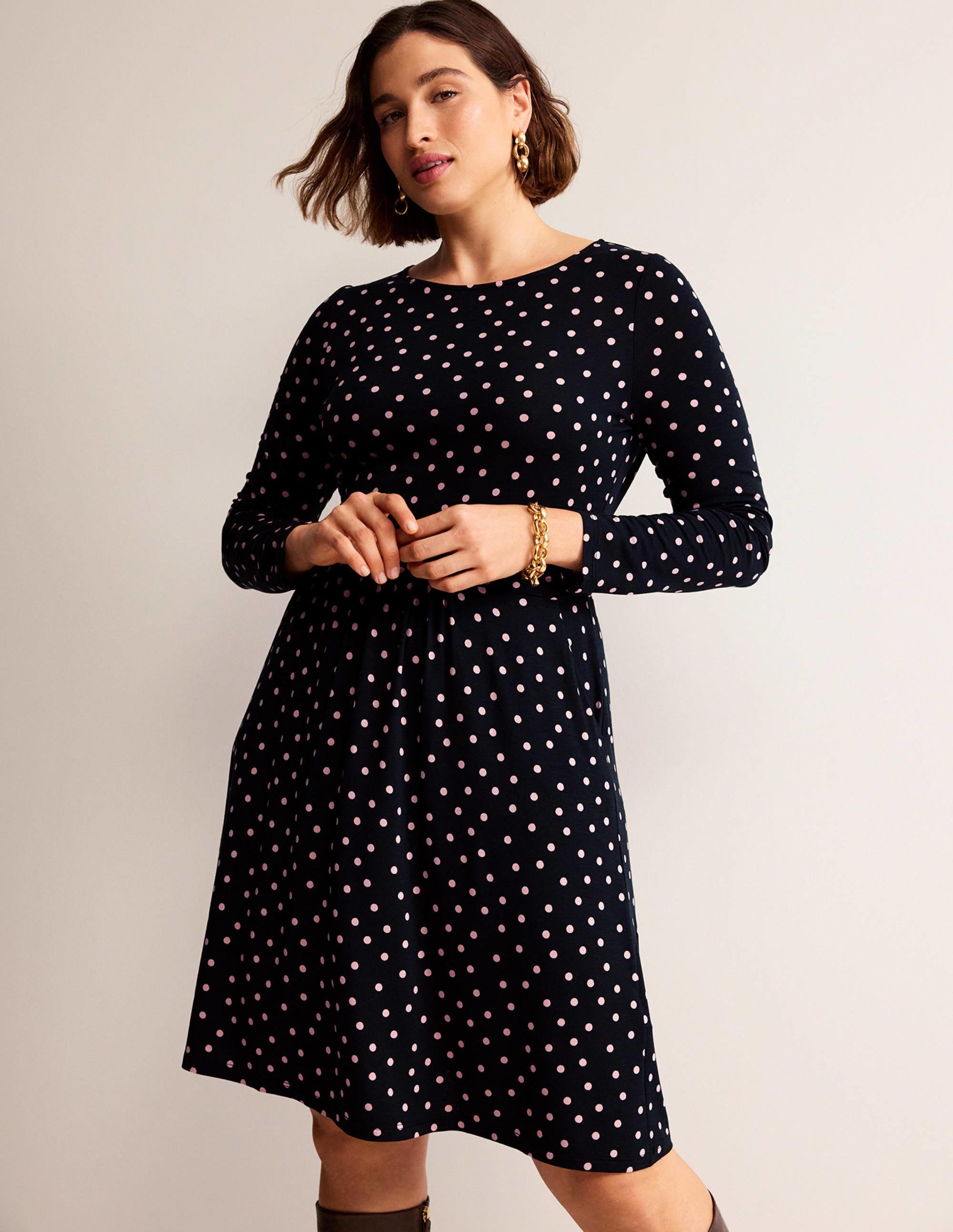  Abigail Jersey Dress-Black and Milkshake, Spot、mySite、ashleygrahame