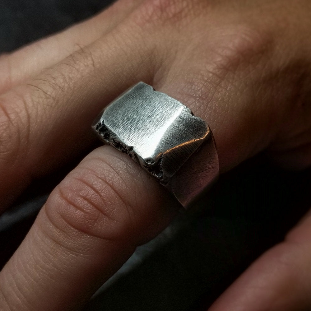  Block Chip Signet in Distressed Silver、mySite、merchandisen