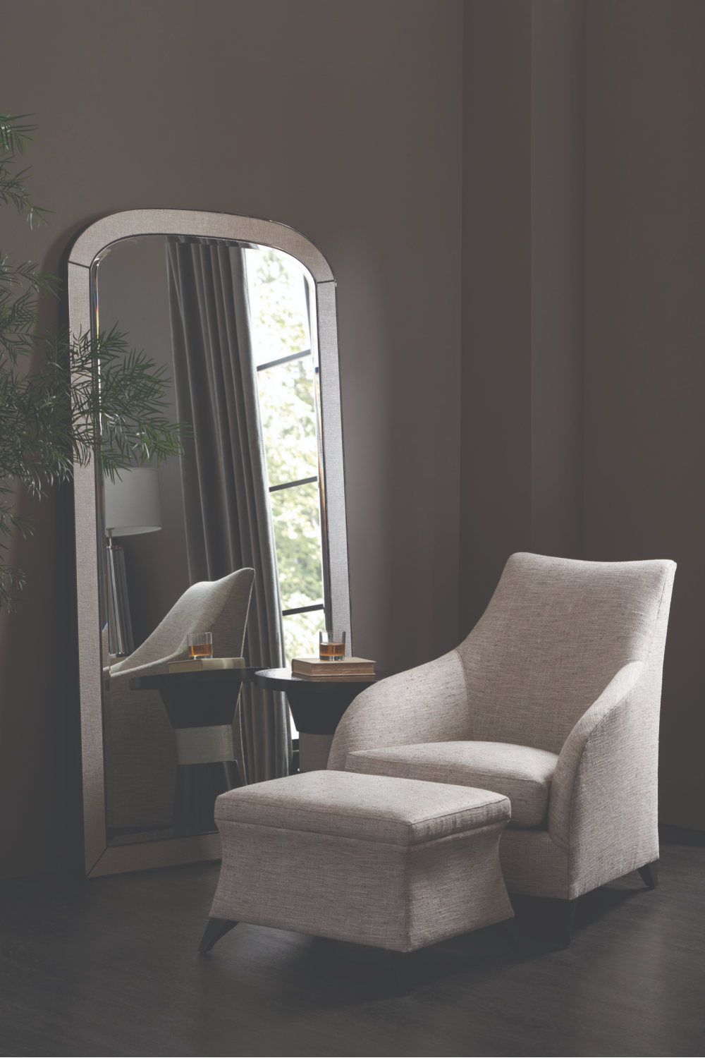 Dark Brown Ash Side Table | Caracole Periscope、mySite、neckold