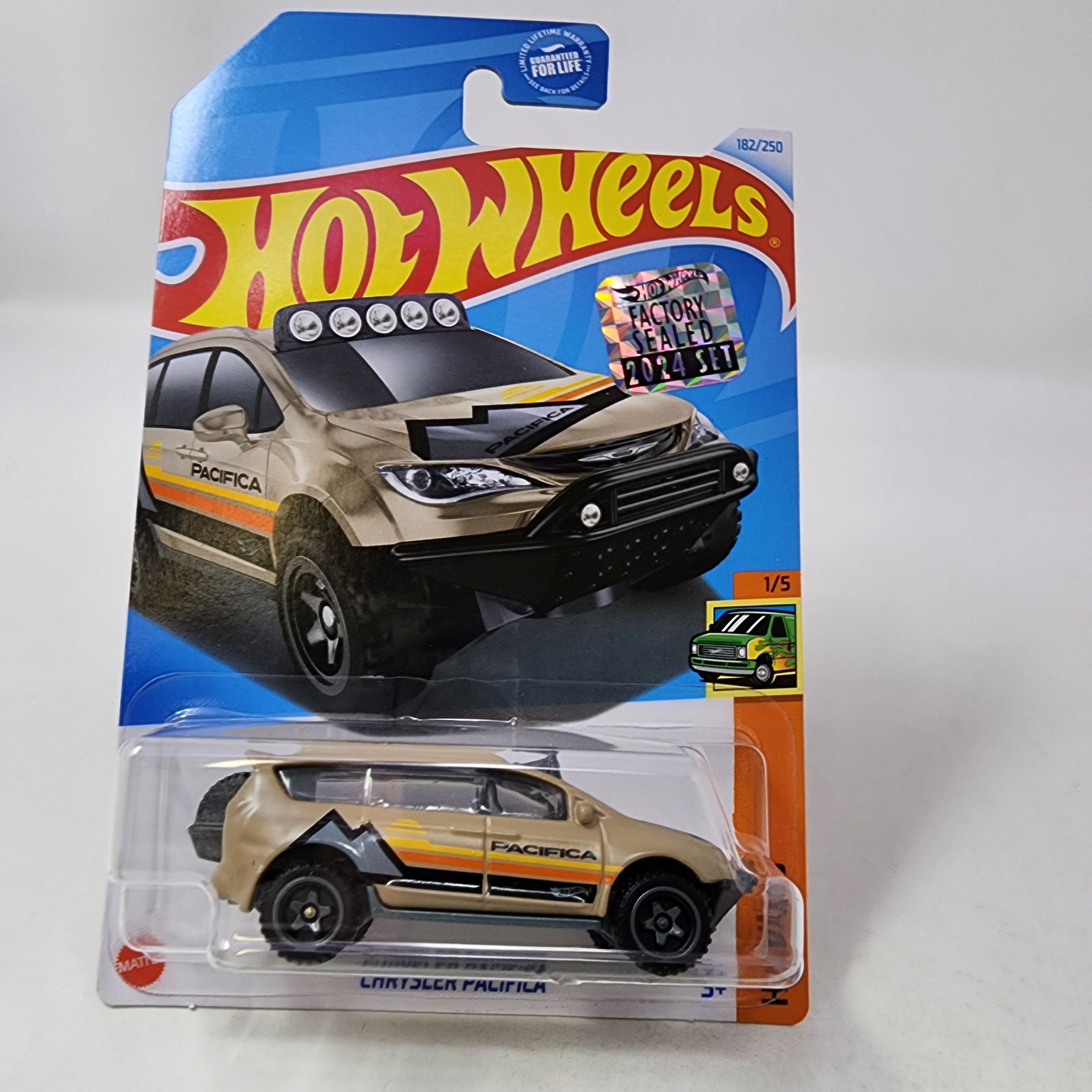 Chrysler Pacifica #182 * Tan * 2024 Hot Wheels Basic w/ Factory Holo、mySite、hgirdovlk