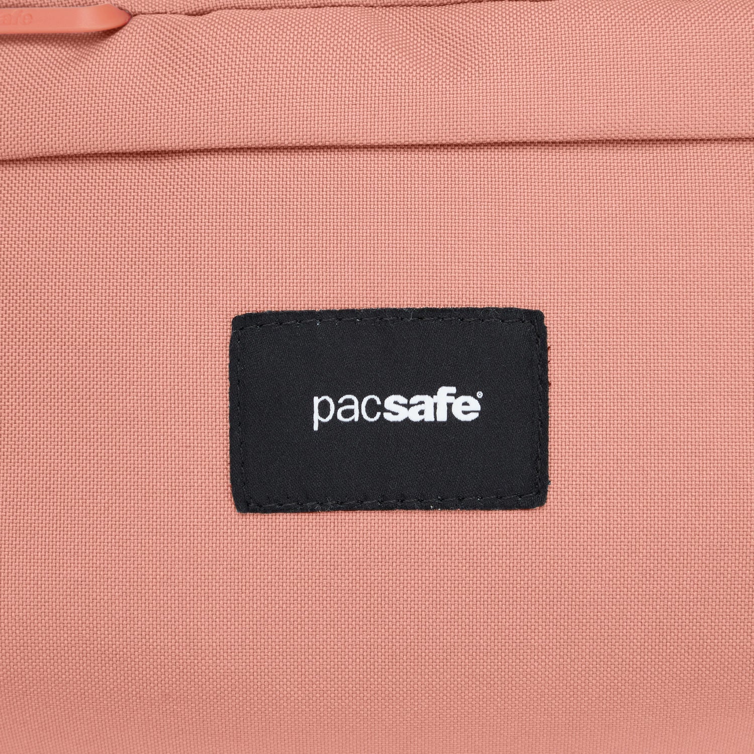 Pacsafe® GO anti-theft sling pack、mySite、garagedoors4me