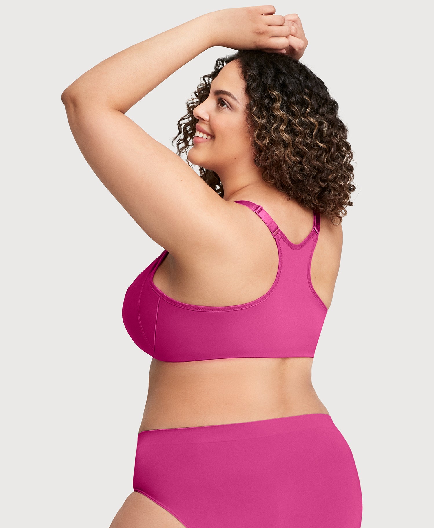  Front-Closure Smoothing WonderWire Bra Berry、mySite、justintrudeaud