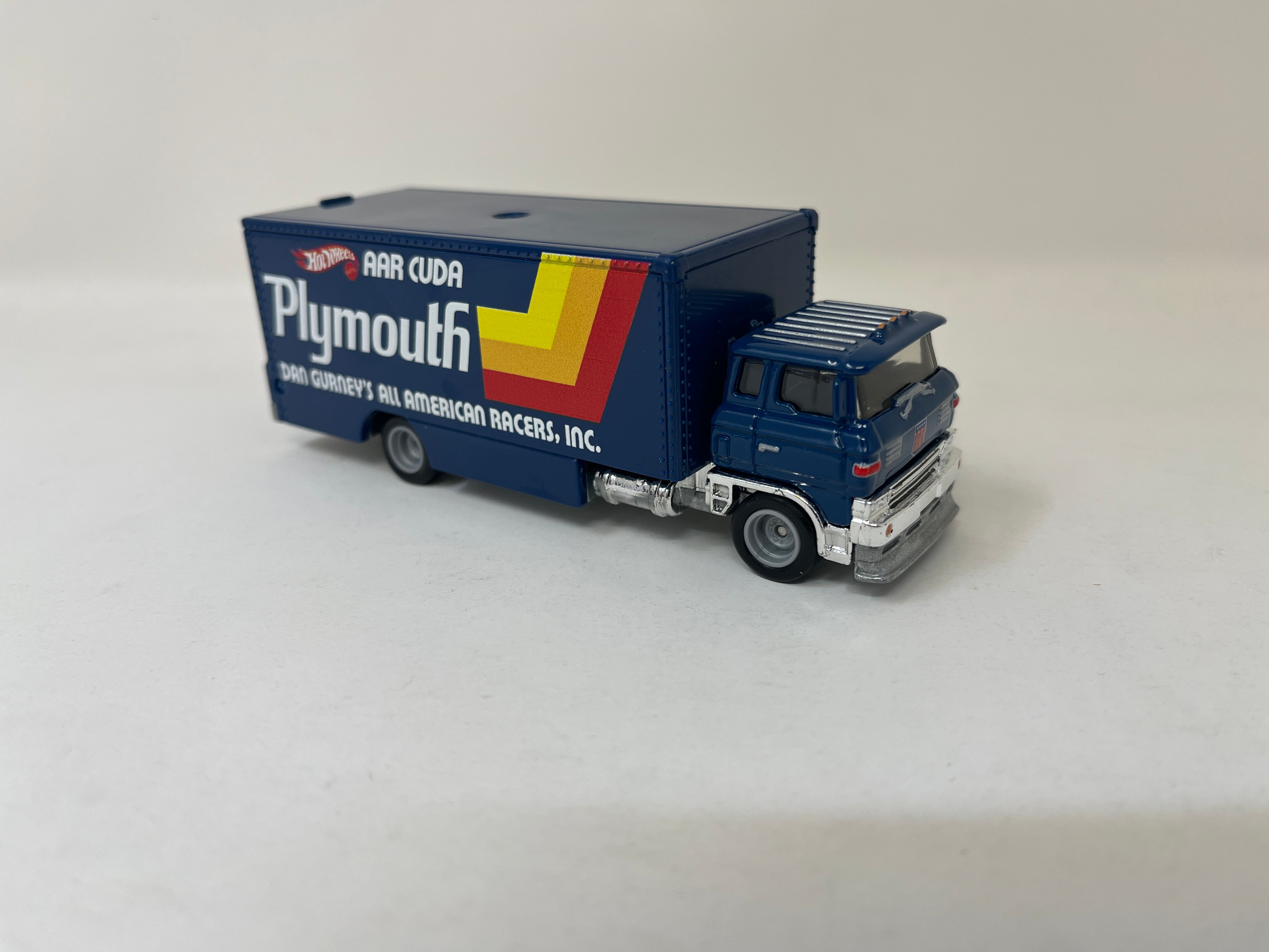 Dan Gurney's All American Racers Car Hauler * 2024 Hot Wheels Team Transport Loose、mySite、hgirdovlk