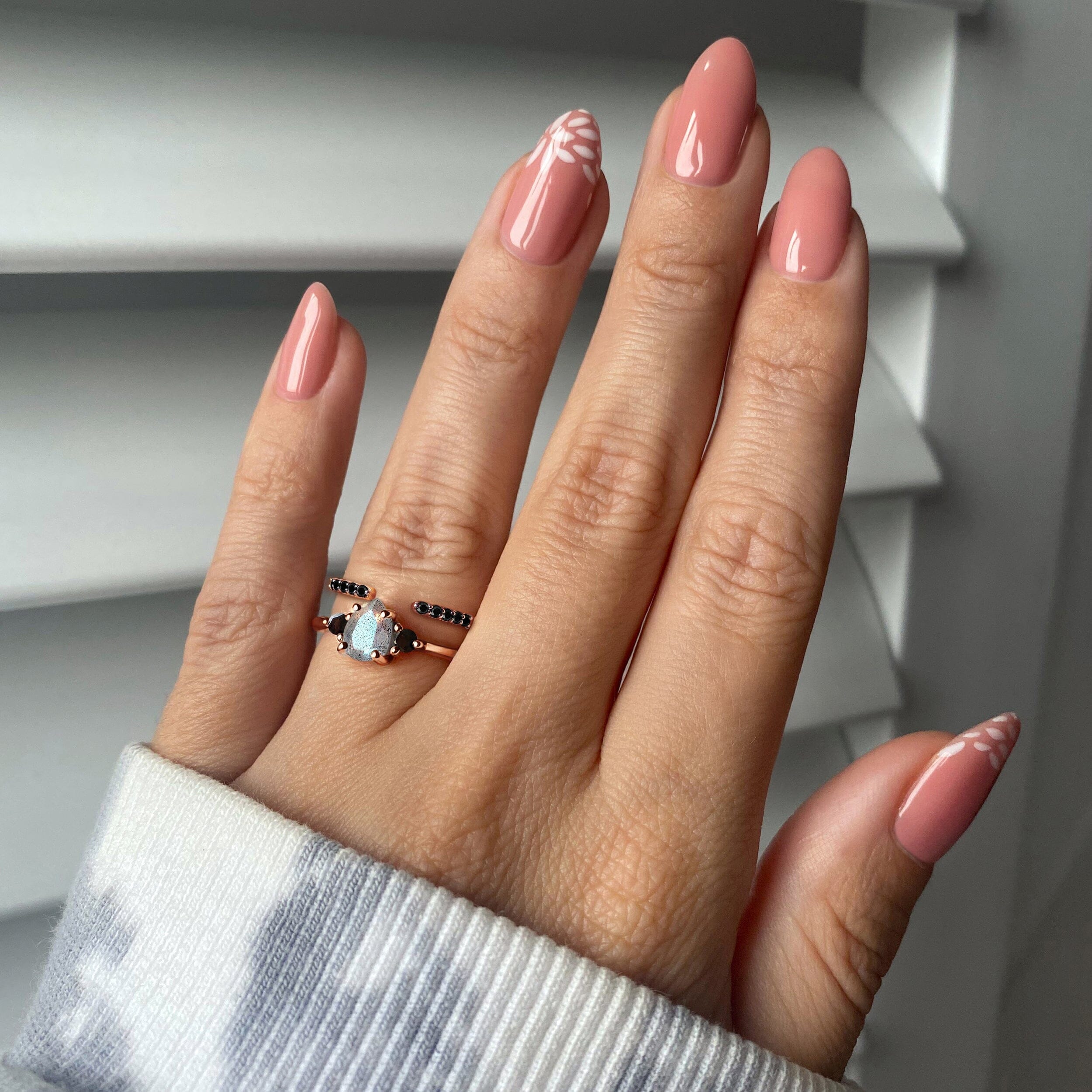 Black Obsidian Labradorite Lania Ring & Black Spinel Twinkling Band、mySite、hinf8tx79