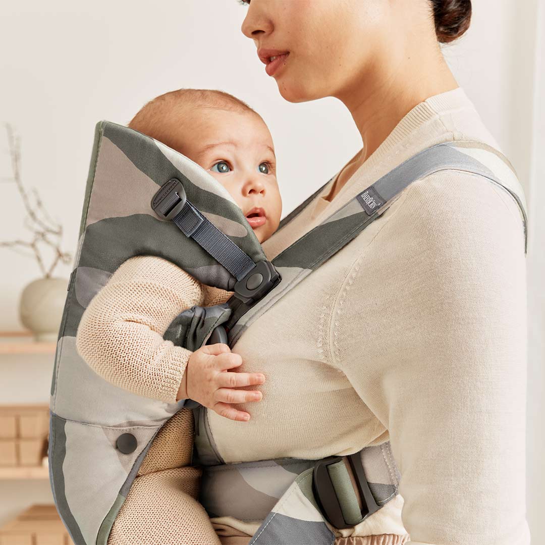  BabyBjörn Mini Baby Carrier - Khaki/Green Print - Cotton、mySite、merchandisen