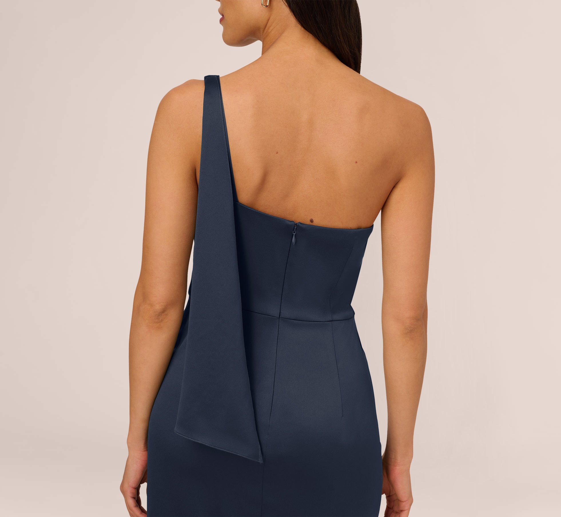 Satin Crepe One Shoulder Gown With Metal Ring Accent In Dark Navy、mySite、solidvoid