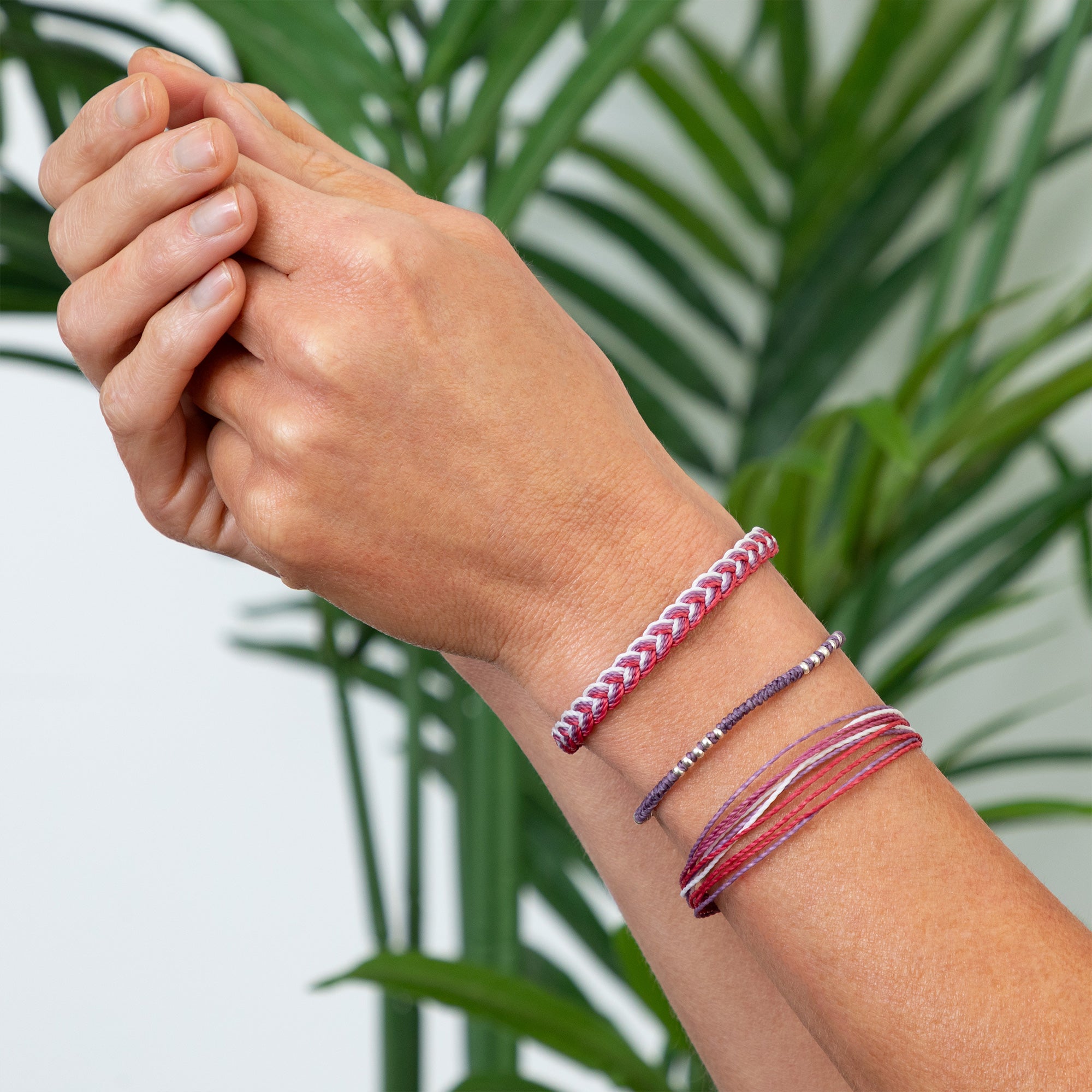 Guatemalan Sisterhood Bracelets、mySite、camillekostekn